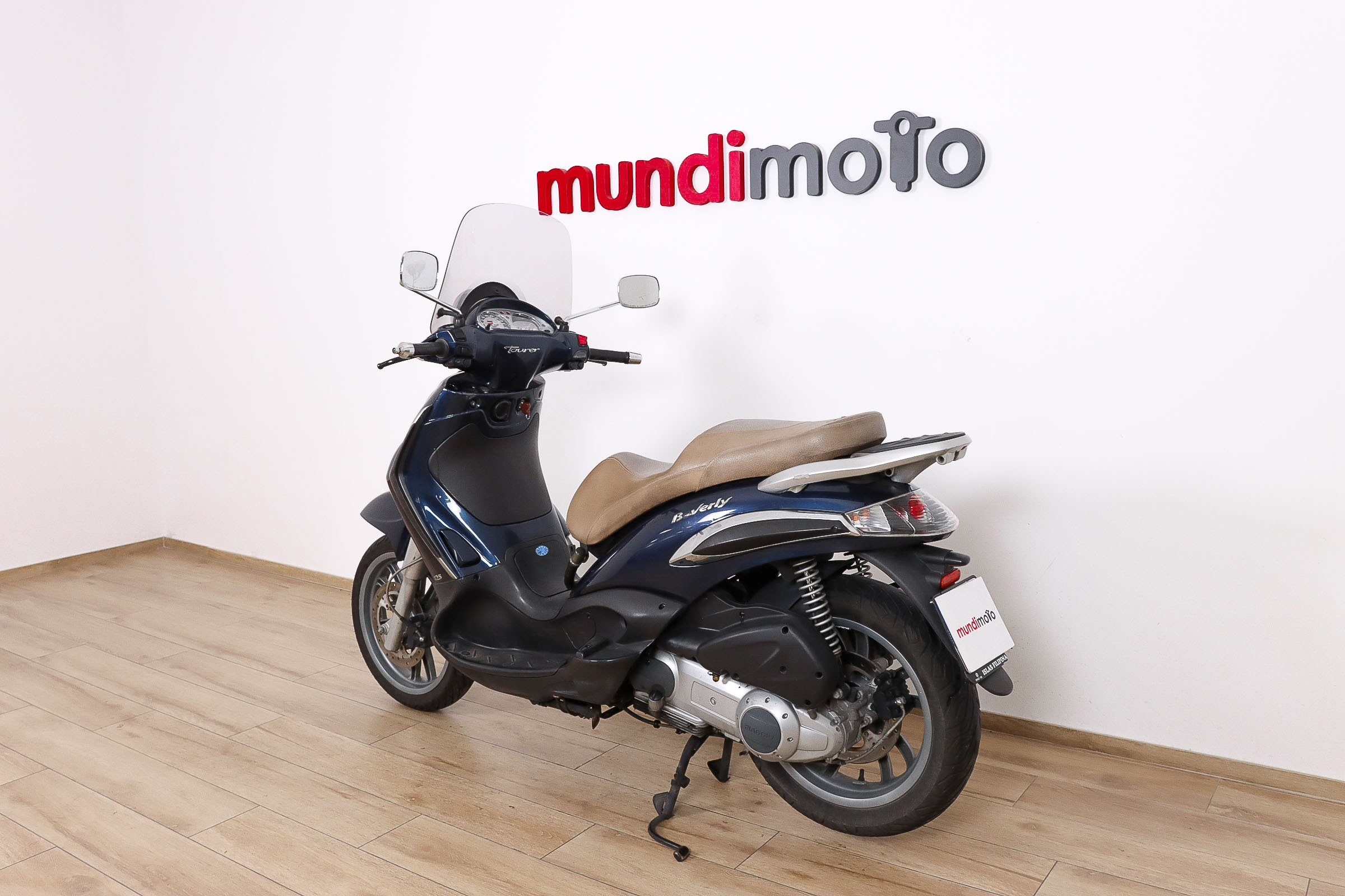 PIAGGIO beverly Tourer 125PIAGGIO8 PIAGGIO beverly Tourer 125PIAGGIO8