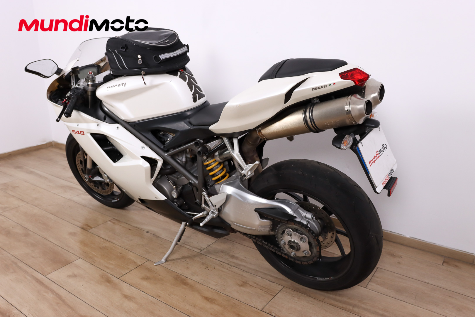 DUCATI 848 SuperbikeDUCATI8 DUCATI 848 SuperbikeDUCATI8