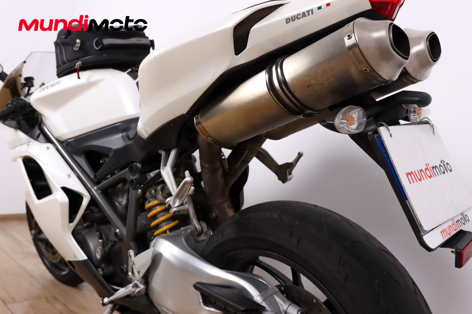 DUCATI 848 SuperbikeDUCATI9 DUCATI 848 SuperbikeDUCATI9