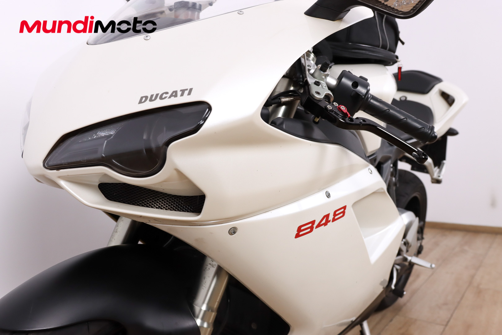 DUCATI 848 SuperbikeDUCATI10 DUCATI 848 SuperbikeDUCATI10