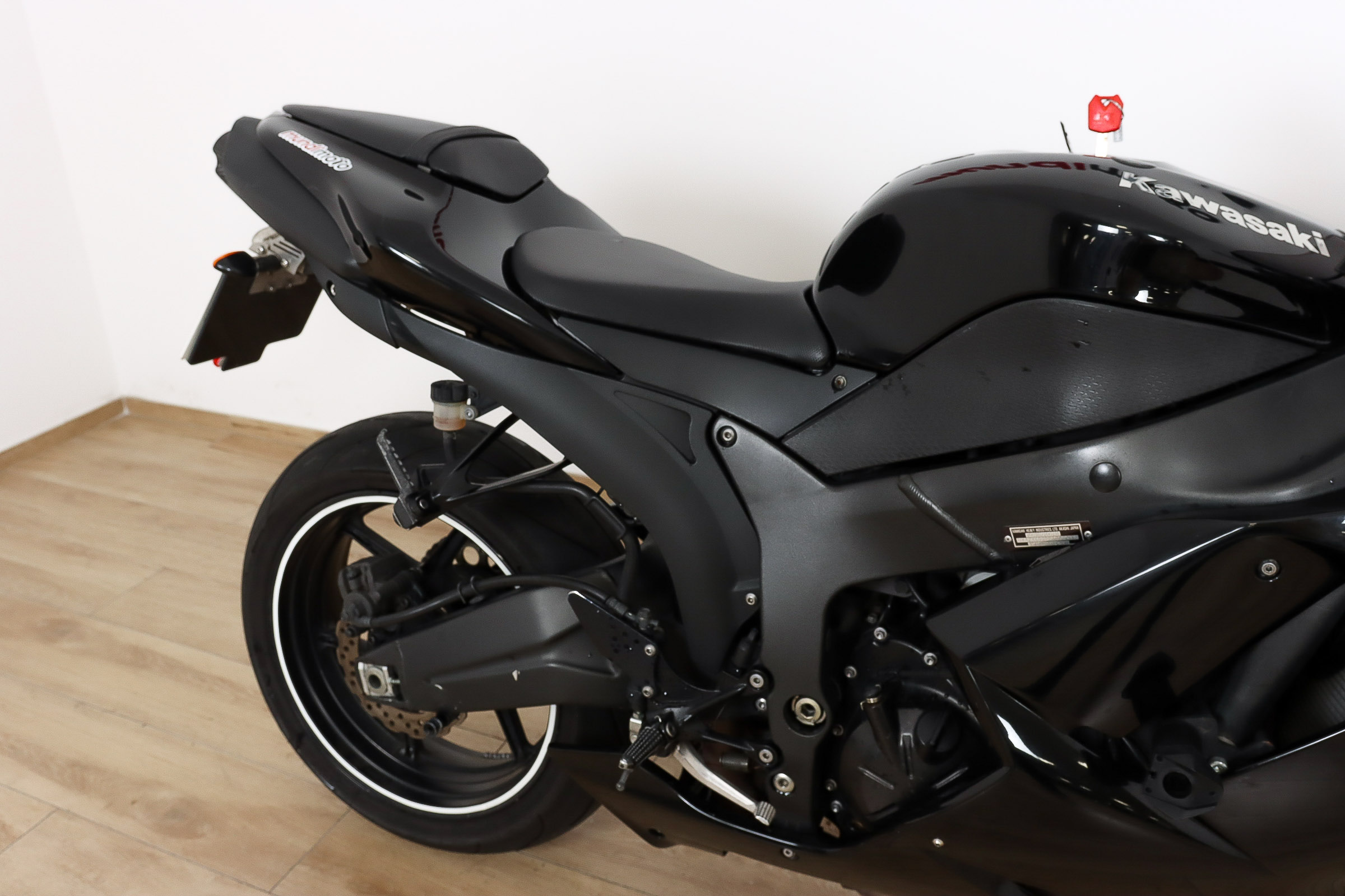KAWASAKI ZX 6RKAWASAKI6 KAWASAKI ZX 6RKAWASAKI6