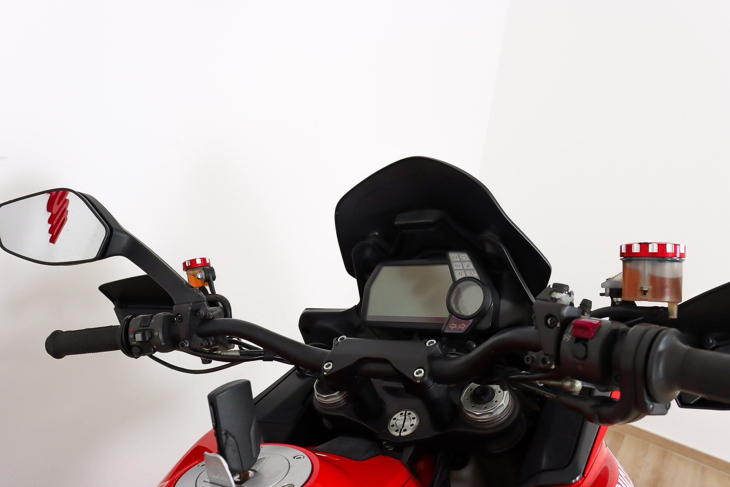 DUCATI MULTISTRADA 1200 S Pikes PeakDUCATI4 DUCATI MULTISTRADA 1200 S Pikes PeakDUCATI4