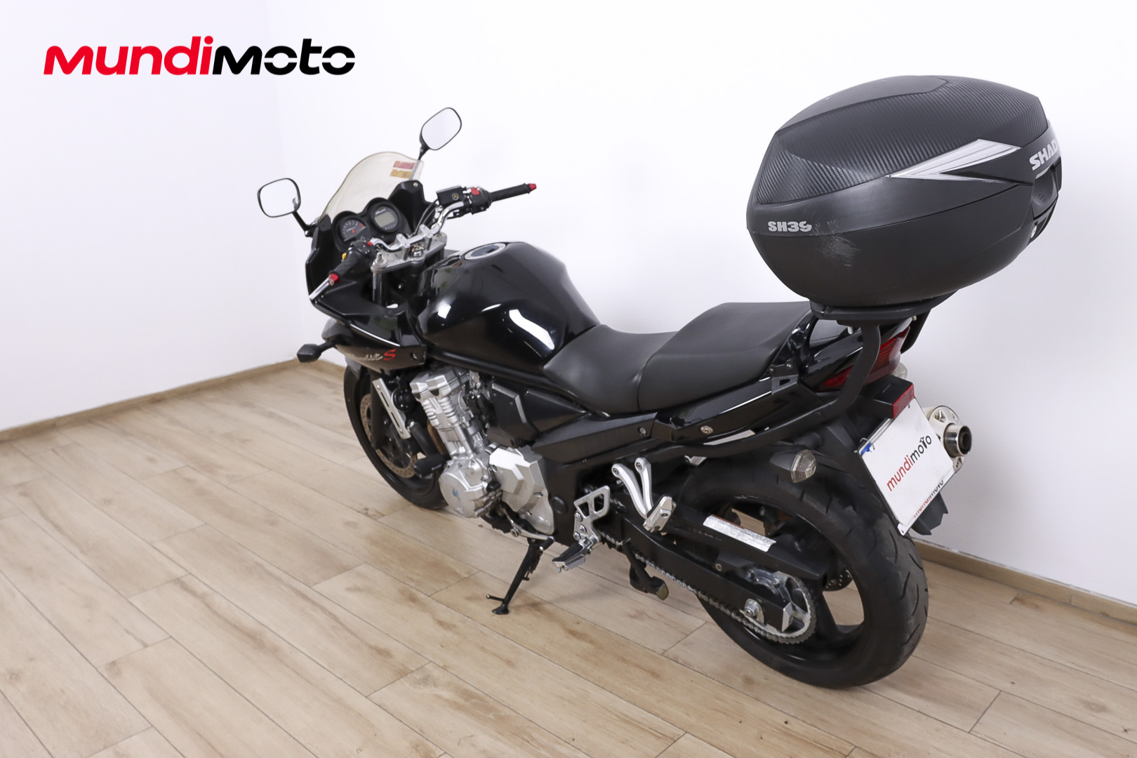 SUZUKI Bandit 650 SSUZUKI7 SUZUKI Bandit 650 SSUZUKI7
