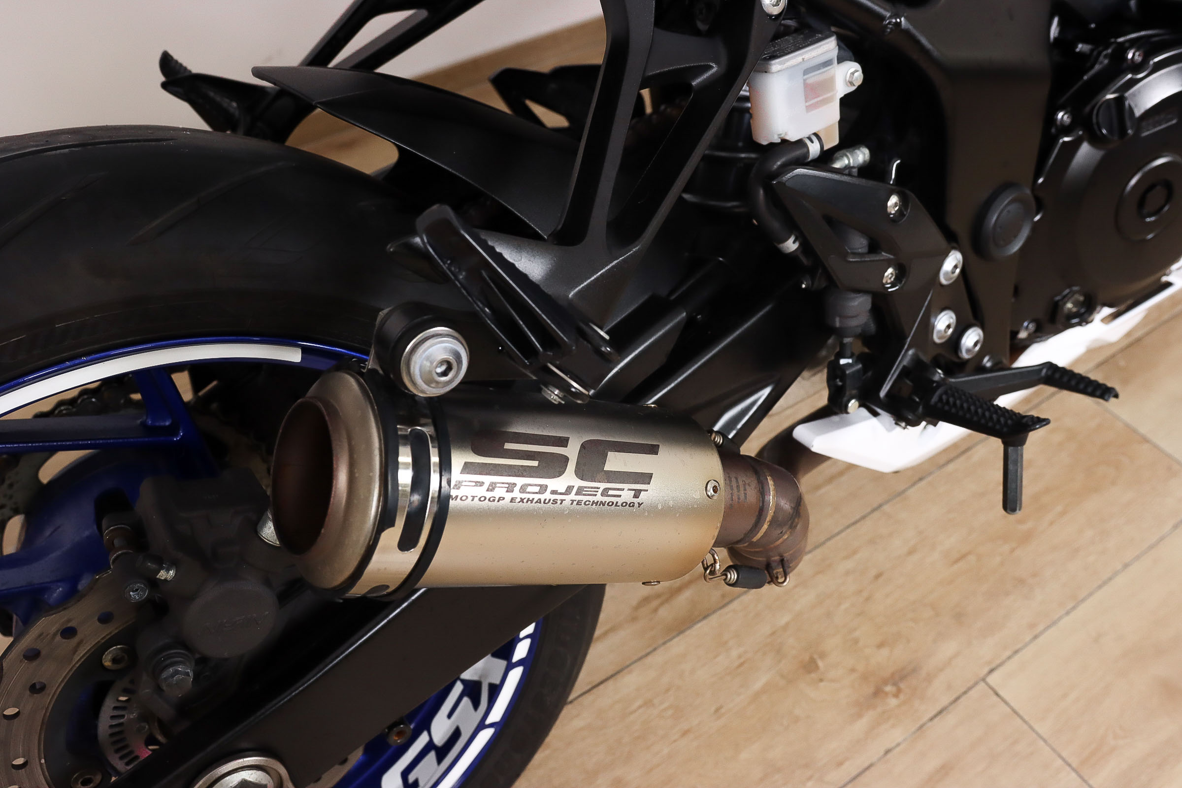 SUZUKI GSX-S 750SUZUKI5 SUZUKI GSX-S 750SUZUKI5