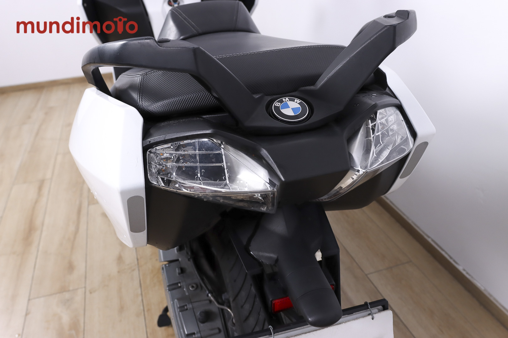 BMW C 650 GTBMW8 BMW C 650 GTBMW8