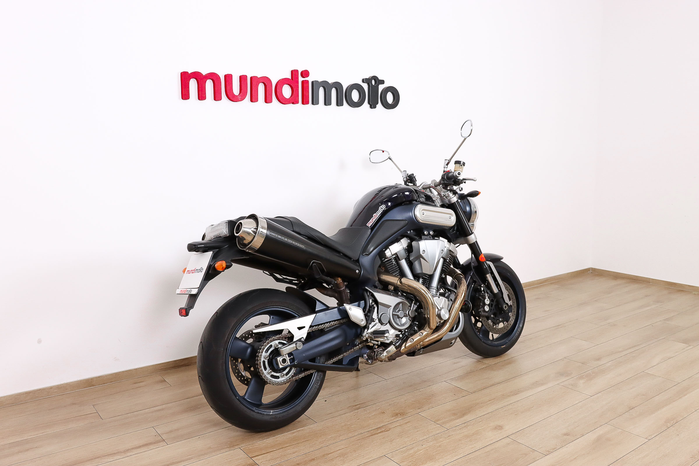 YAMAHA MT 01YAMAHA2 YAMAHA MT 01YAMAHA2