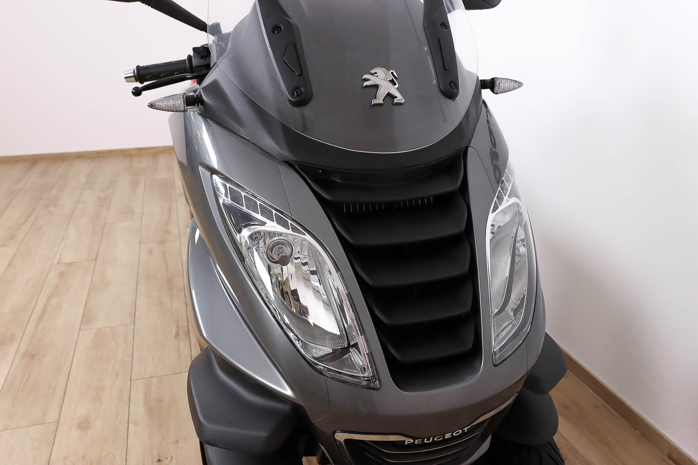 PEUGEOT Metropolis 400PEUGEOT3 PEUGEOT Metropolis 400PEUGEOT3