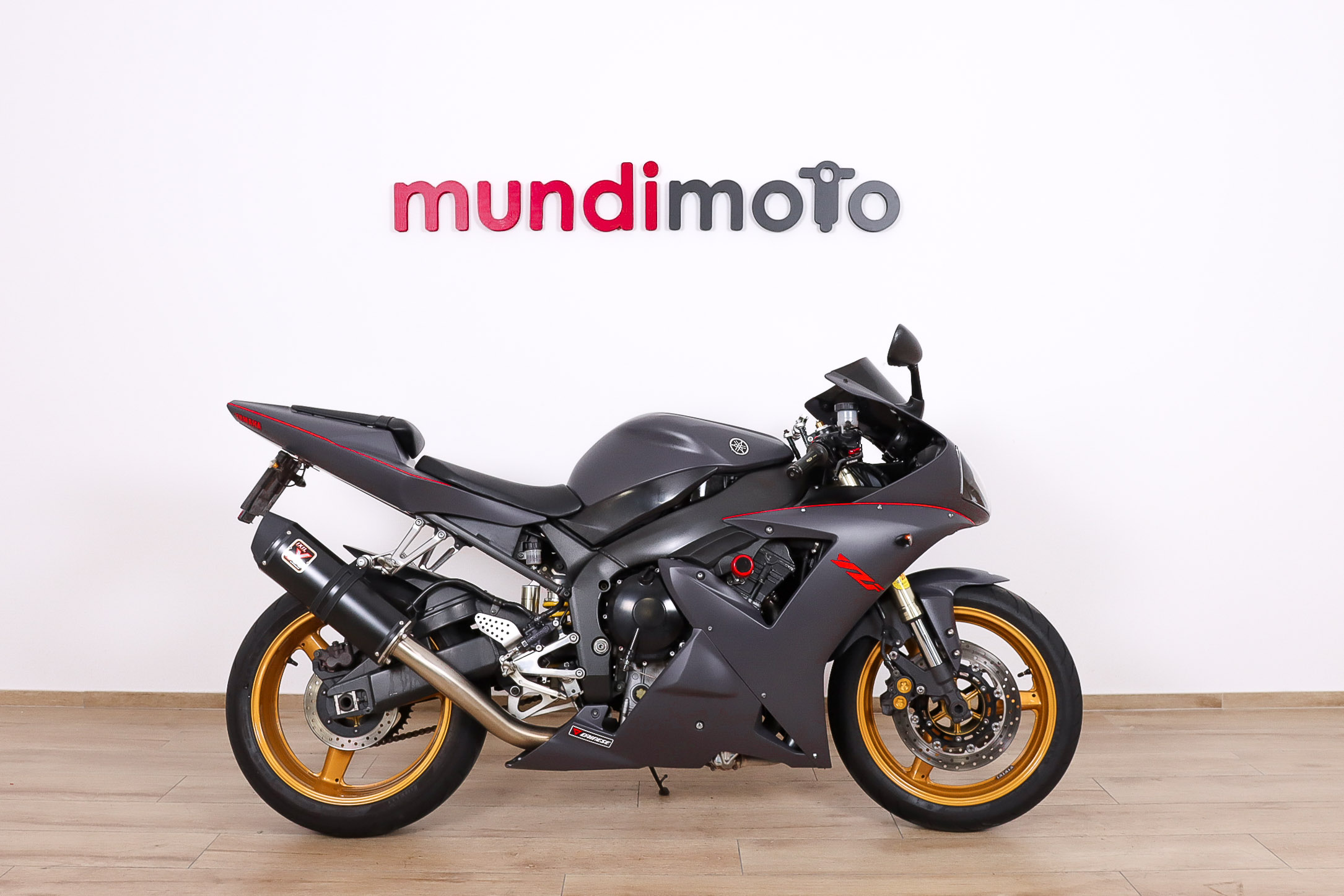 YAMAHA YZF R1YAMAHA0 YAMAHA YZF R1YAMAHA0