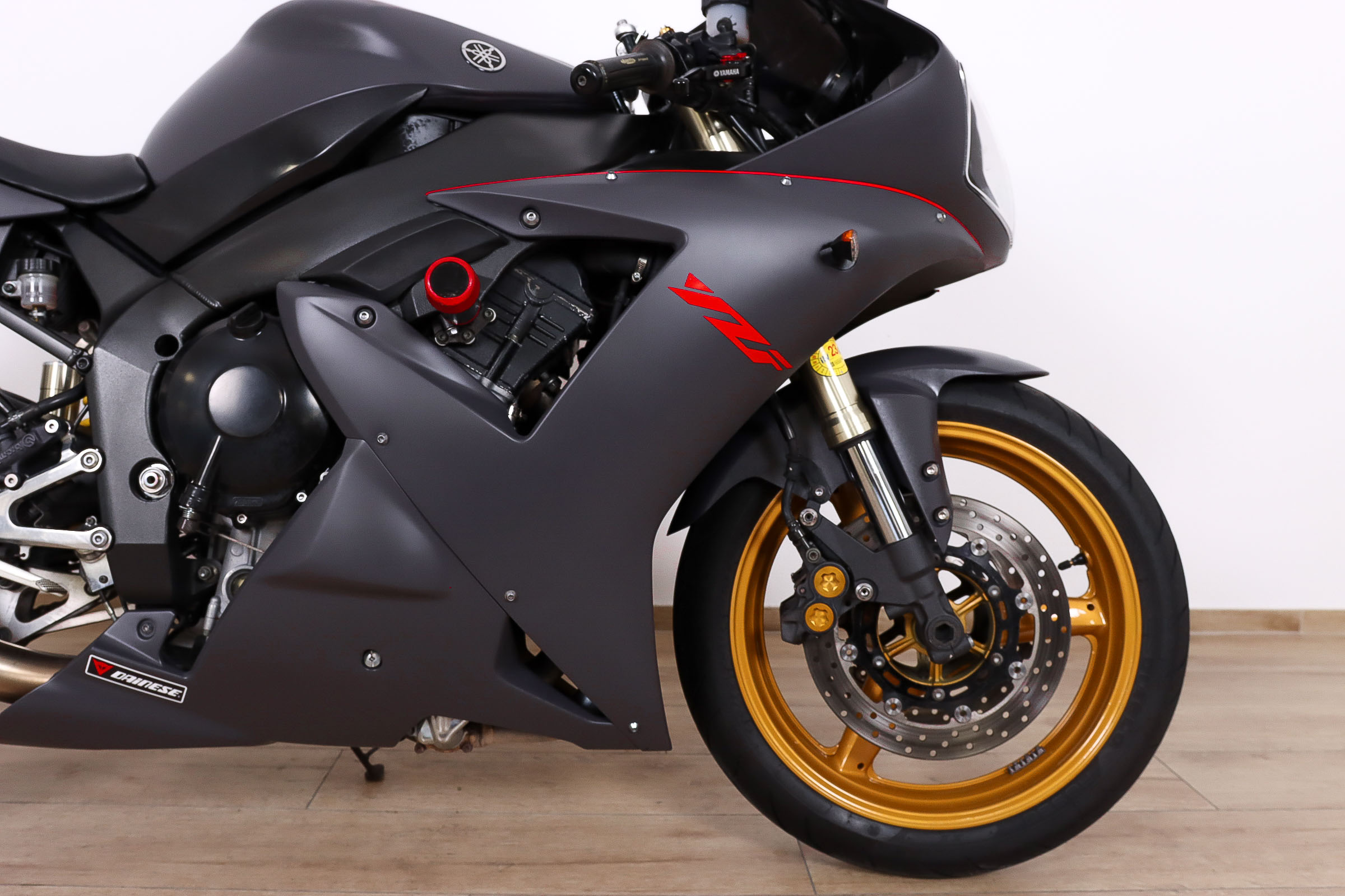 YAMAHA YZF R1YAMAHA3 YAMAHA YZF R1YAMAHA3