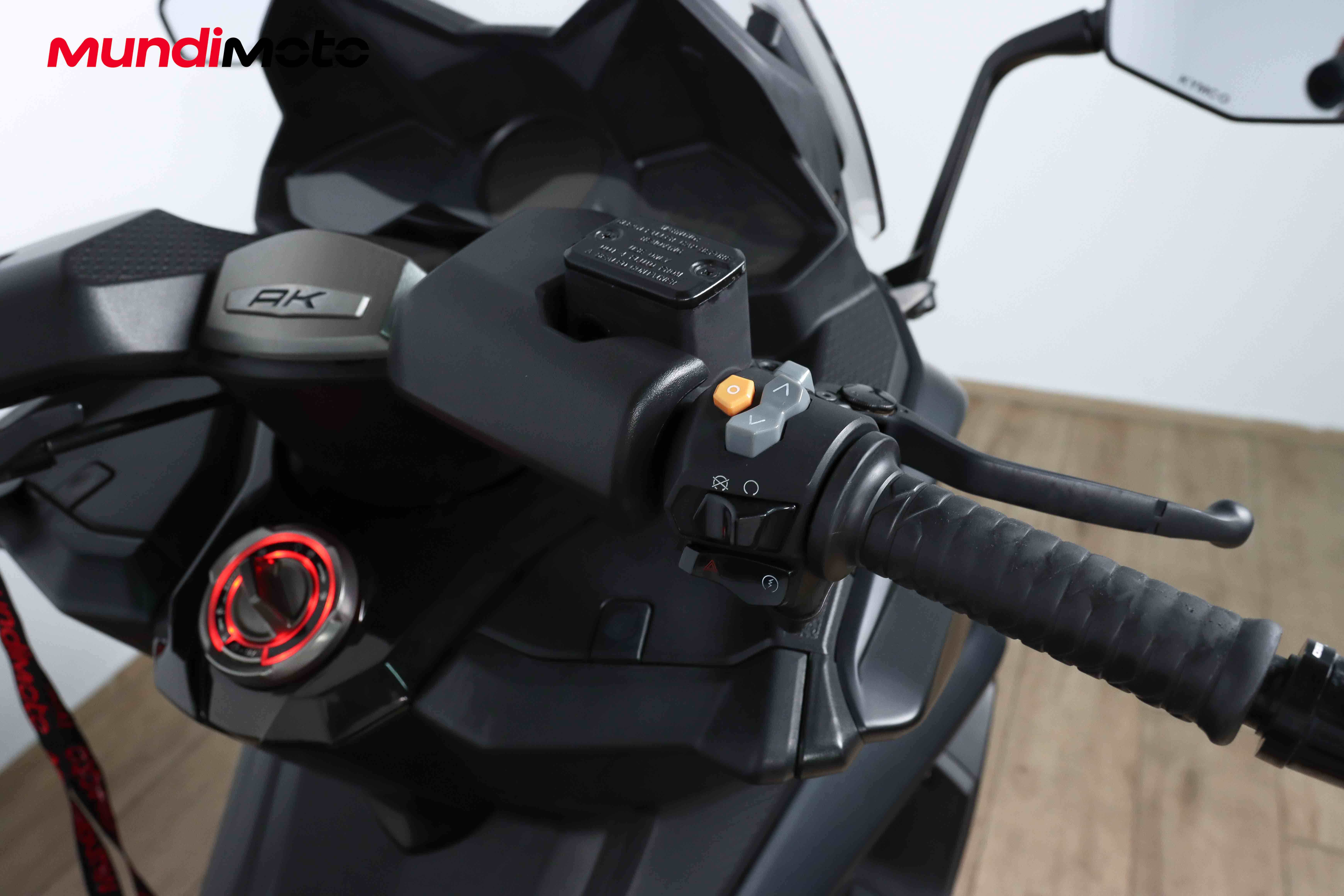 KYMCO AK 550KYMCO9 KYMCO AK 550KYMCO9