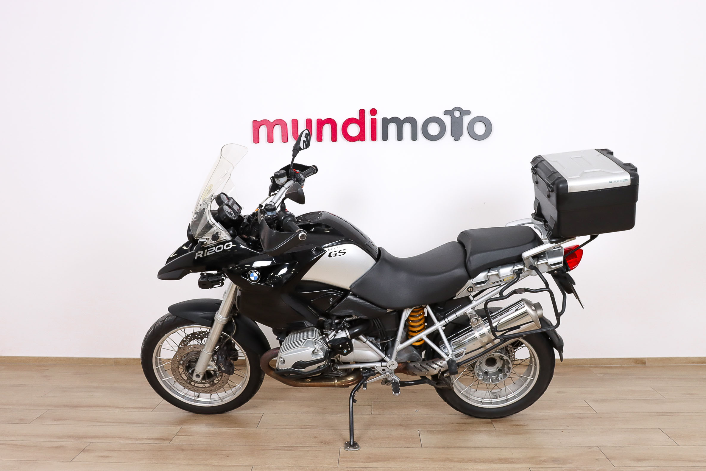 BMW R 1200 GSBMW8 BMW R 1200 GSBMW8