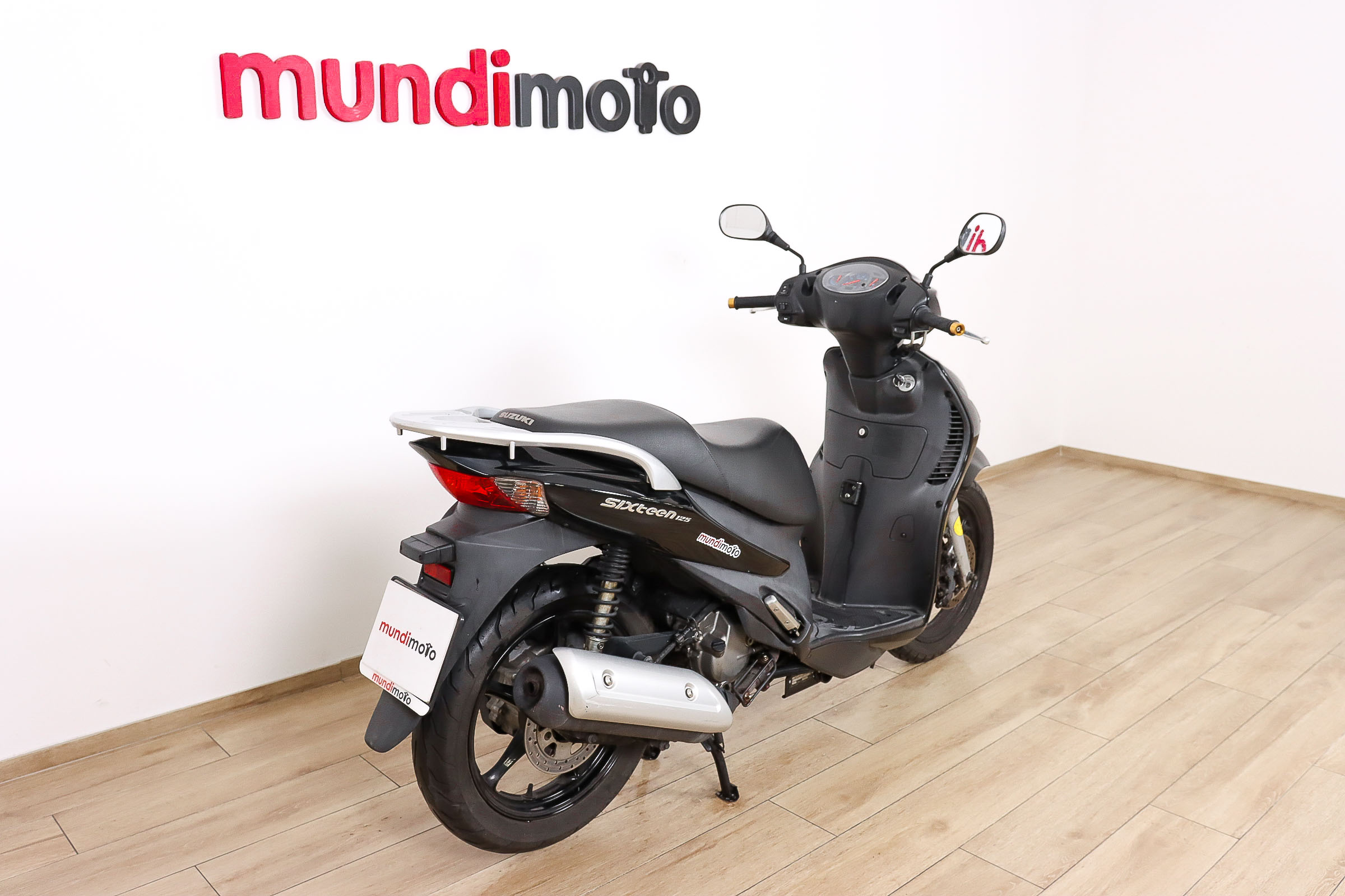 SUZUKI Sixteen 125SUZUKI1 SUZUKI Sixteen 125SUZUKI1