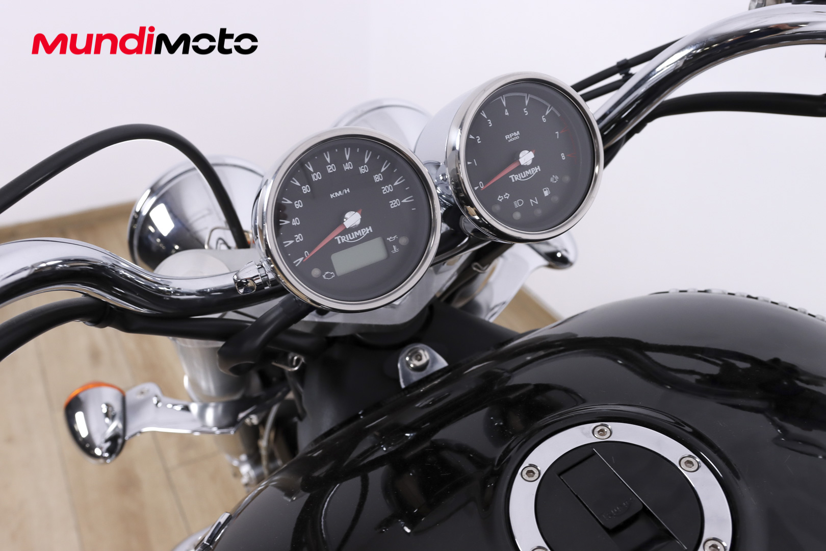 TRIUMPH ROCKET IIITRIUMPH10 TRIUMPH ROCKET IIITRIUMPH10