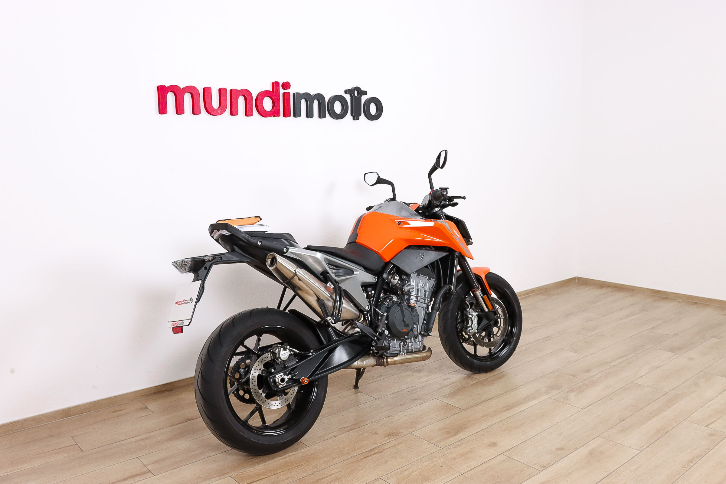 KTM 790 DukeKTM3 KTM 790 DukeKTM3