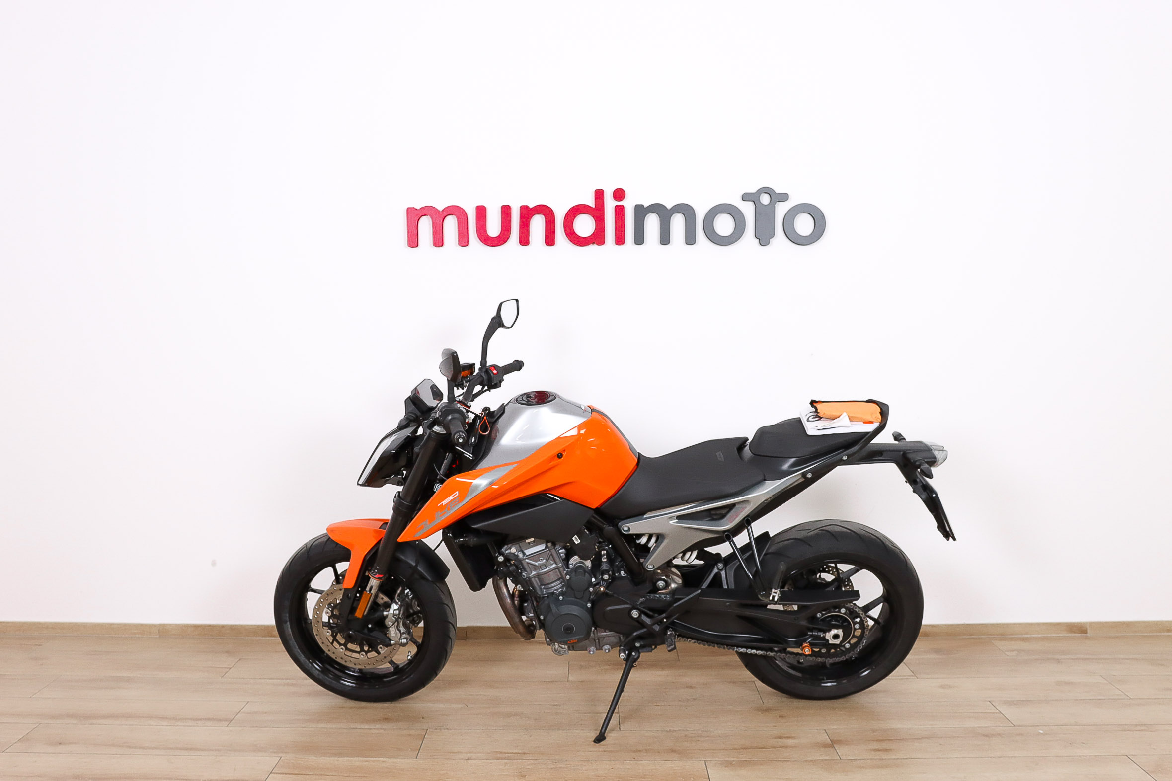 KTM 790 DukeKTM6 KTM 790 DukeKTM6