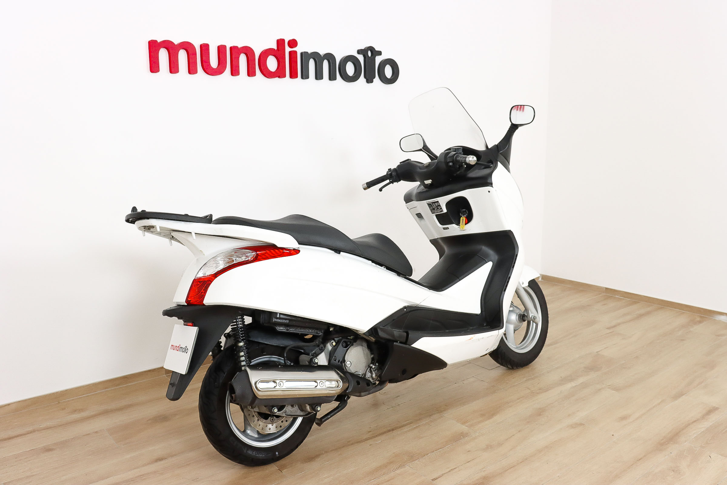 HONDA S-WING 125 promoHONDA1 HONDA S-WING 125 promoHONDA1