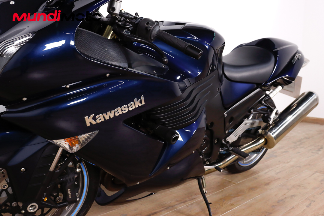 KAWASAKI ZZR 1400KAWASAKI8 KAWASAKI ZZR 1400KAWASAKI8