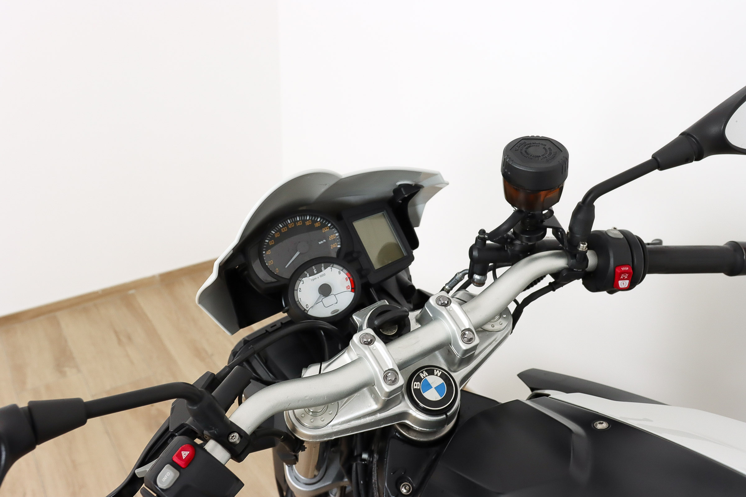 BMW F 800 RBMW12 BMW F 800 RBMW12