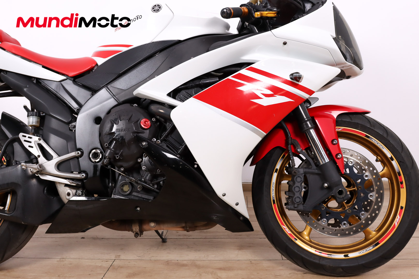YAMAHA YZF R1YAMAHA6 YAMAHA YZF R1YAMAHA6