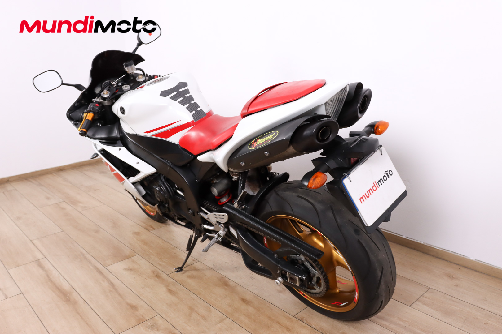 YAMAHA YZF R1YAMAHA9 YAMAHA YZF R1YAMAHA9