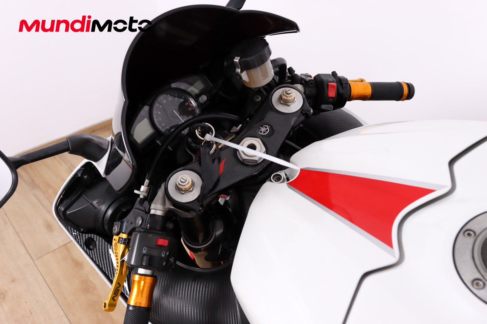 YAMAHA YZF R1YAMAHA12 YAMAHA YZF R1YAMAHA12