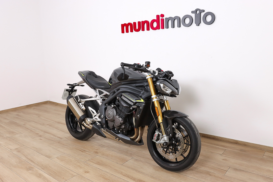 TRIUMPH SPEED TRIPLE 1200 RSTRIUMPH1 TRIUMPH SPEED TRIPLE 1200 RSTRIUMPH1