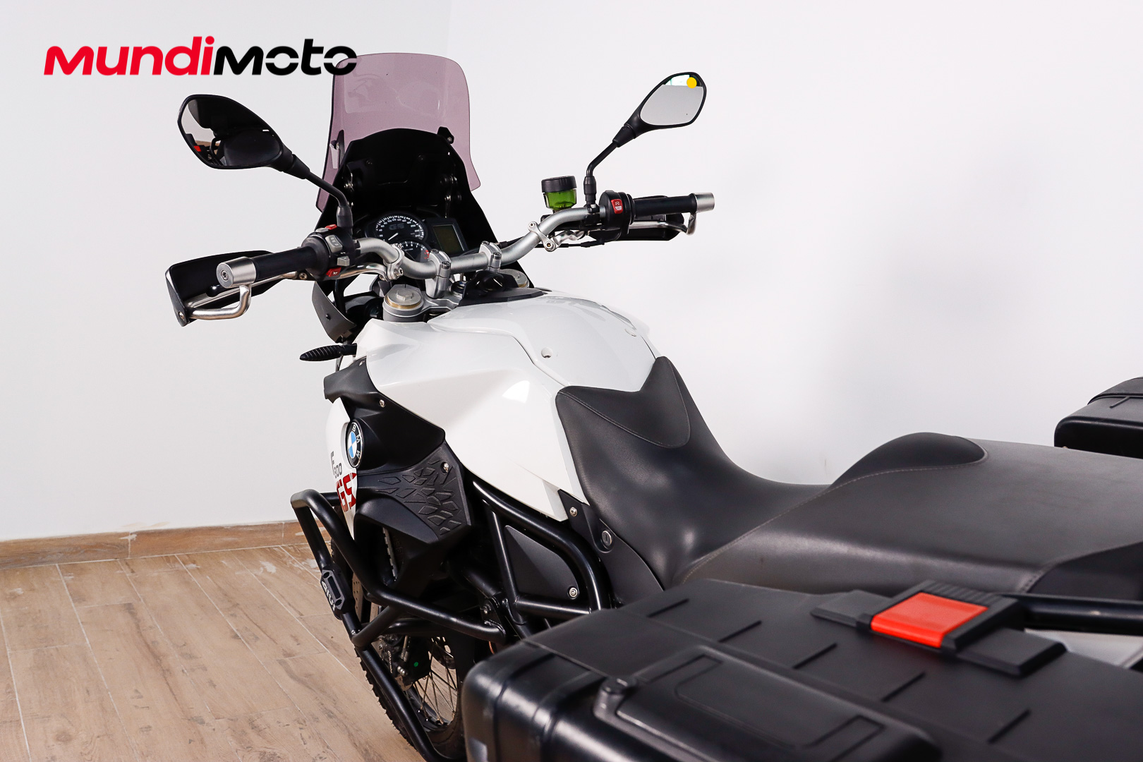 BMW F 800 GSBMW9 BMW F 800 GSBMW9