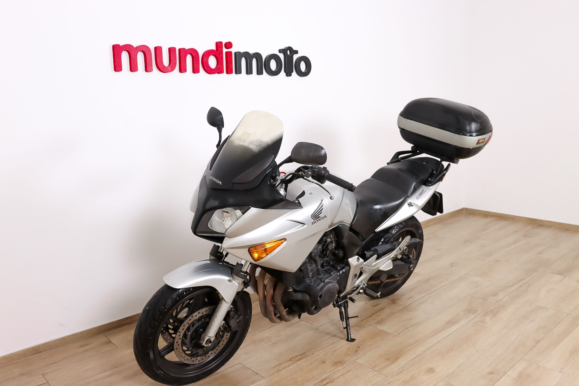HONDA CBF 600SHONDA7 HONDA CBF 600SHONDA7