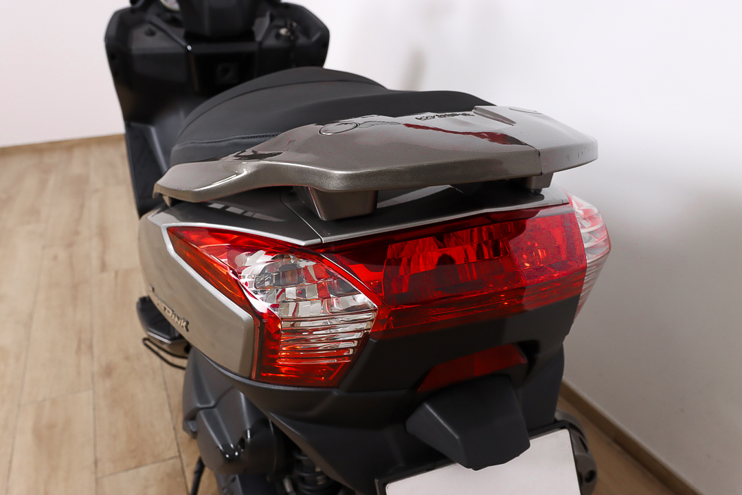KYMCO Super Dink 125iKYMCO8 KYMCO Super Dink 125iKYMCO8