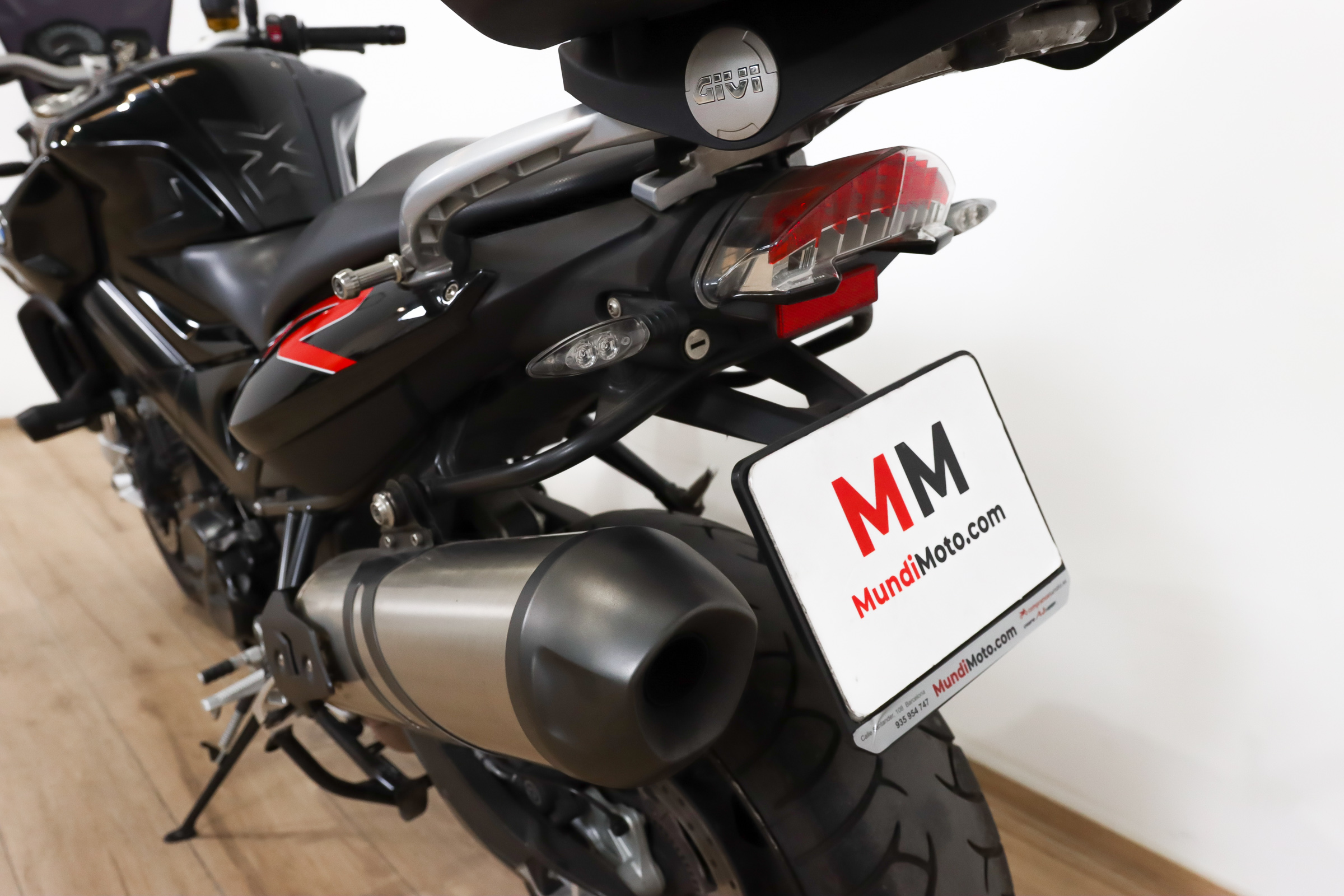 BMW F800 R promoBMW12 BMW F800 R promoBMW12