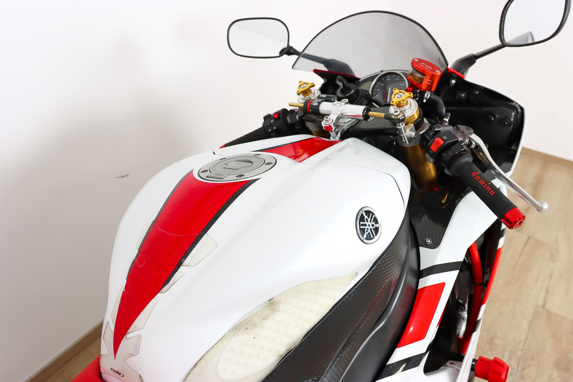 YAMAHA YZF R6RYAMAHA4 YAMAHA YZF R6RYAMAHA4