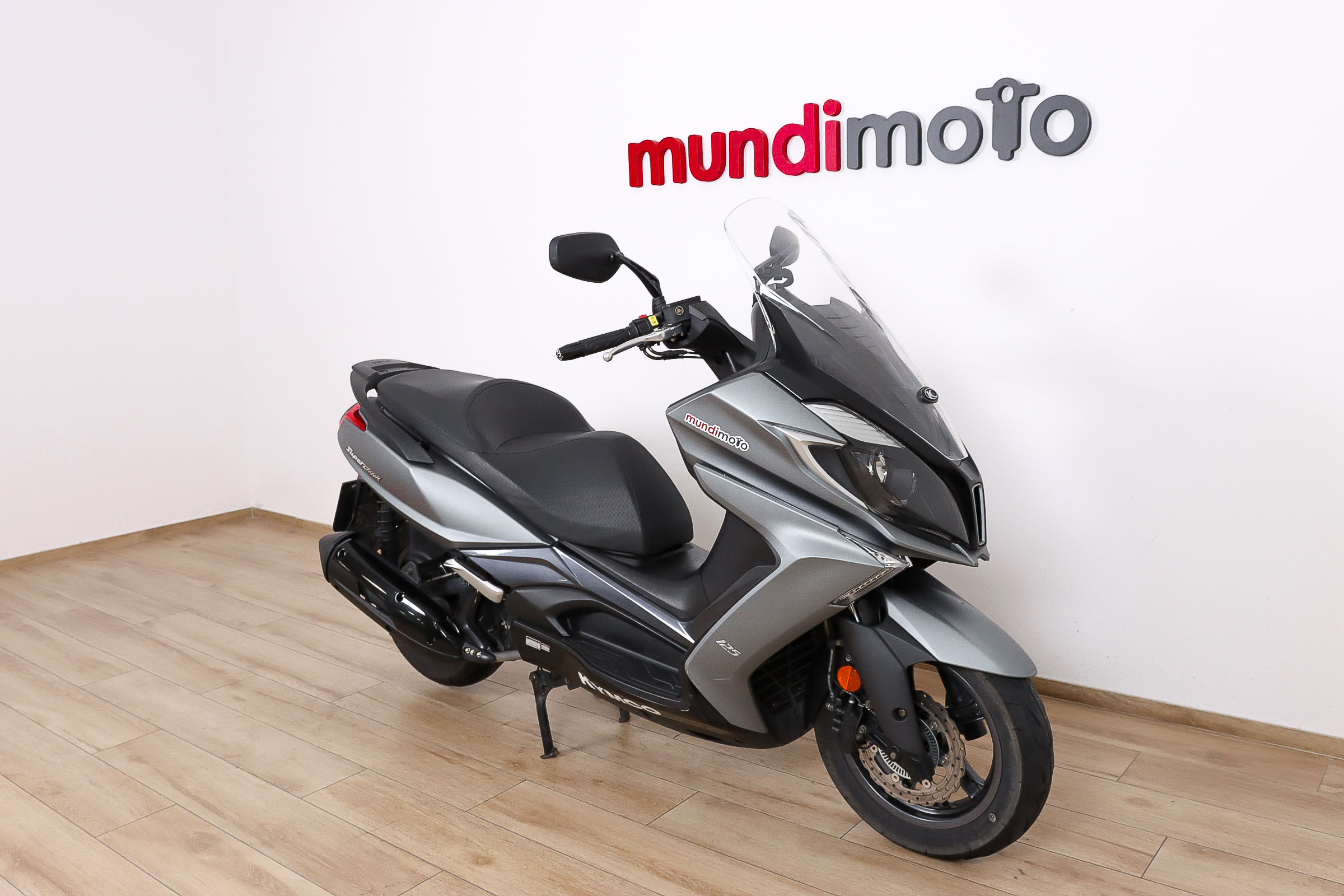 KYMCO Super Dink 125 ABS promoKYMCO1 KYMCO Super Dink 125 ABS promoKYMCO1