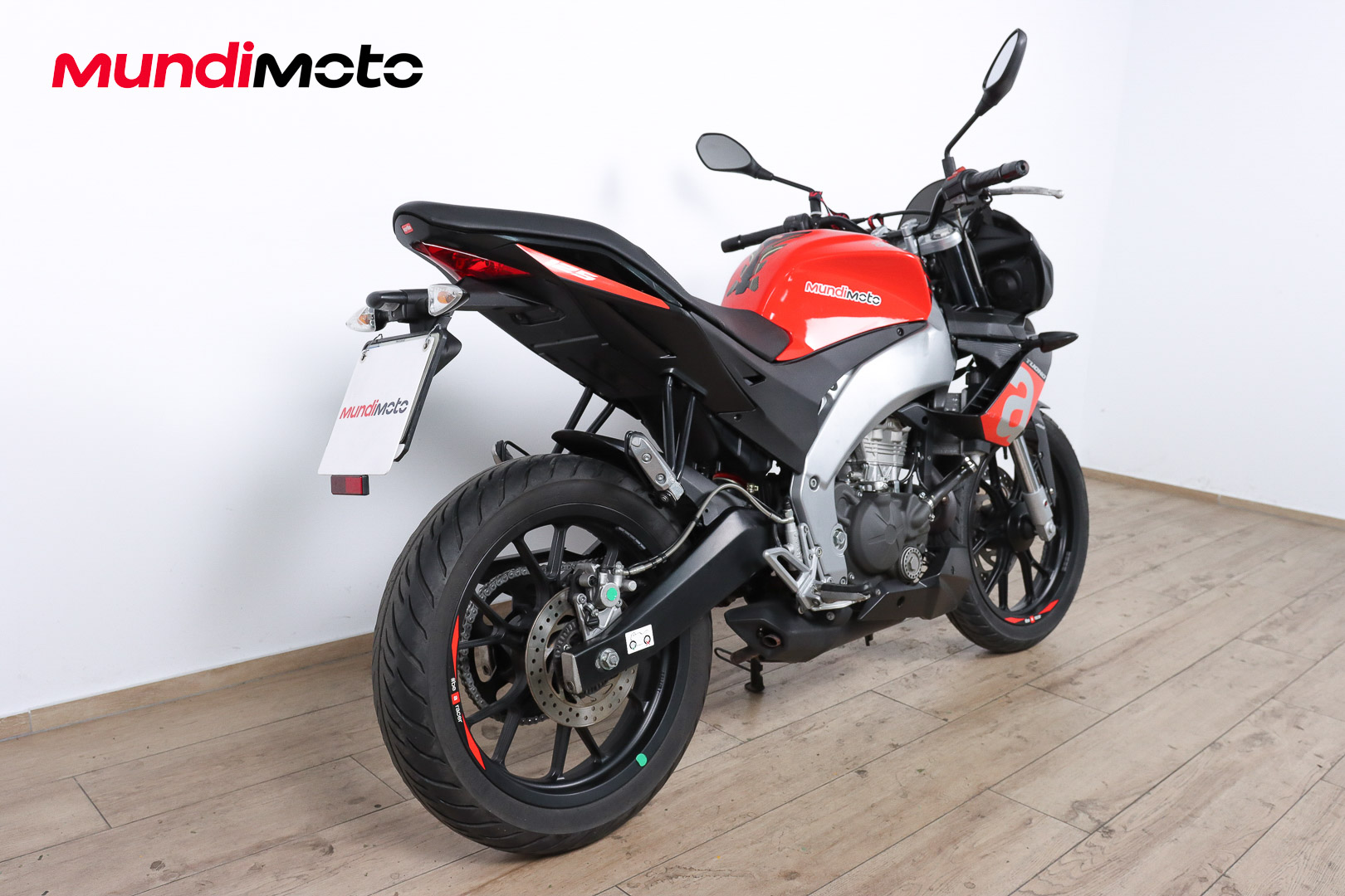 APRILIA Tuono 125APRILIA5 APRILIA Tuono 125APRILIA5