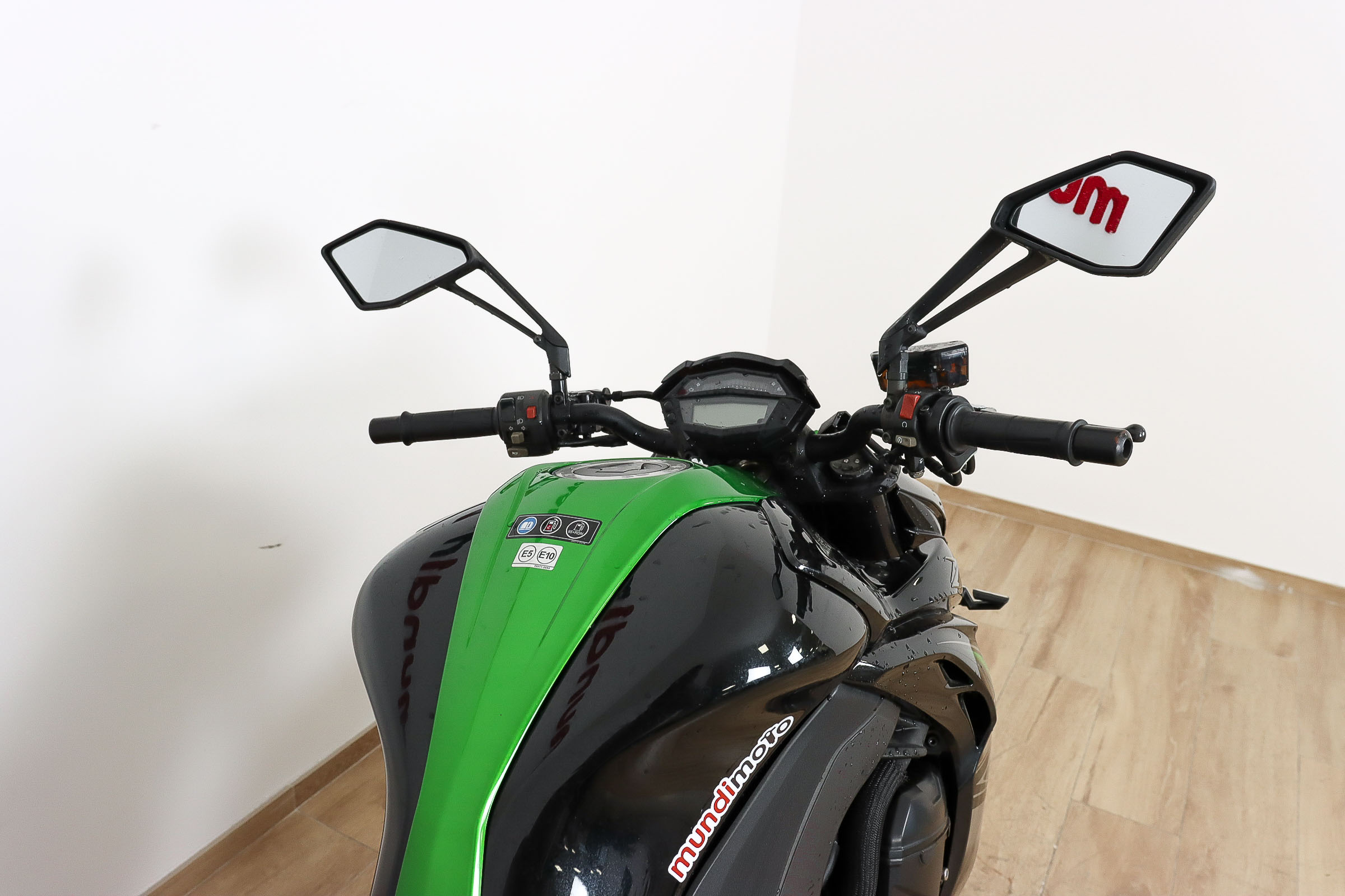KAWASAKI Z 1000KAWASAKI6 KAWASAKI Z 1000KAWASAKI6