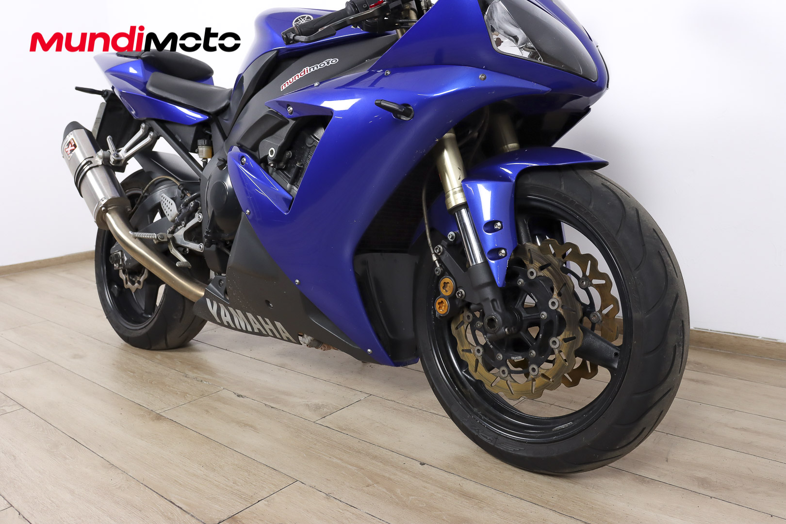 YAMAHA YZF R1YAMAHA4 YAMAHA YZF R1YAMAHA4
