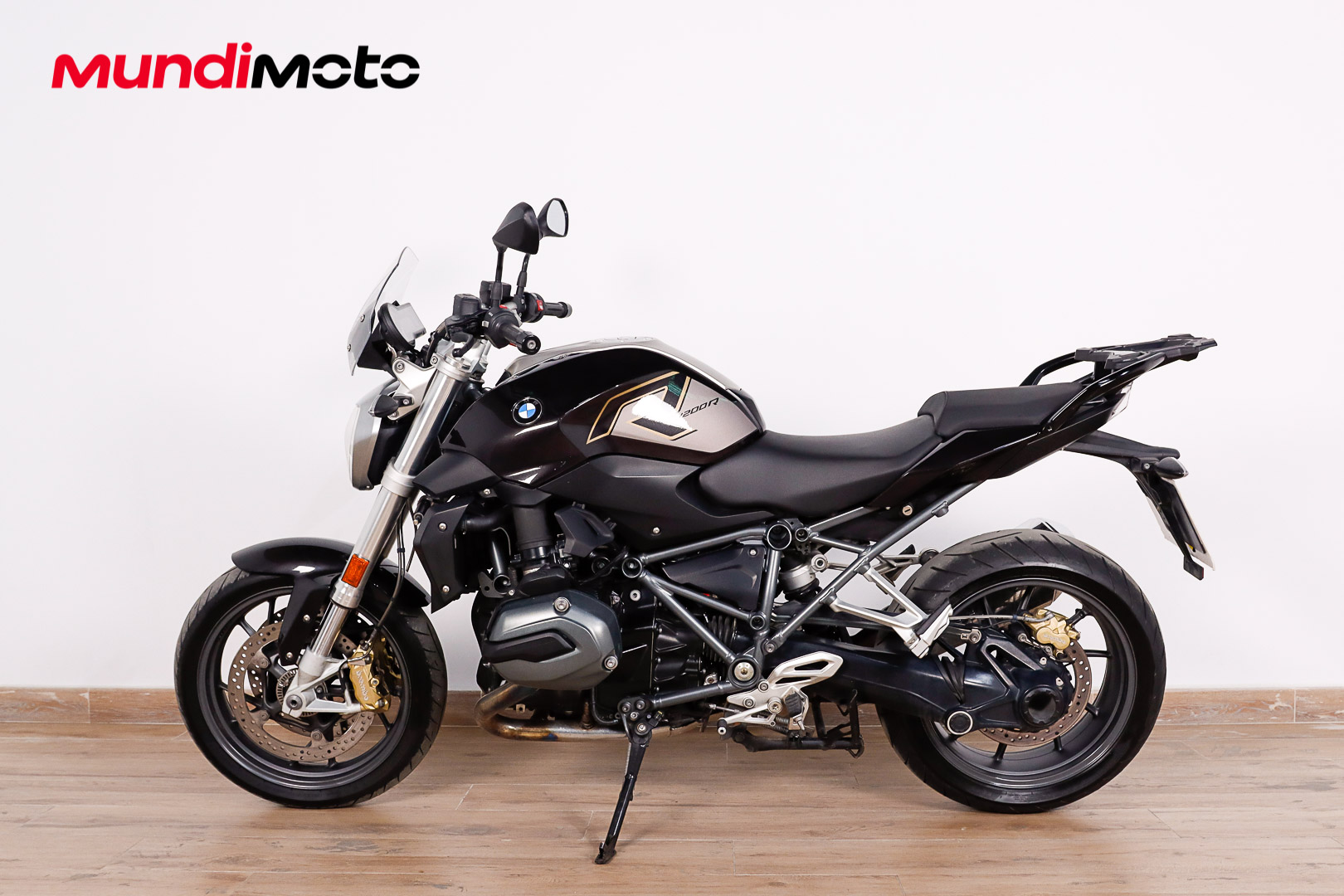 BMW R 1200 R promoBMW5 BMW R 1200 R promoBMW5