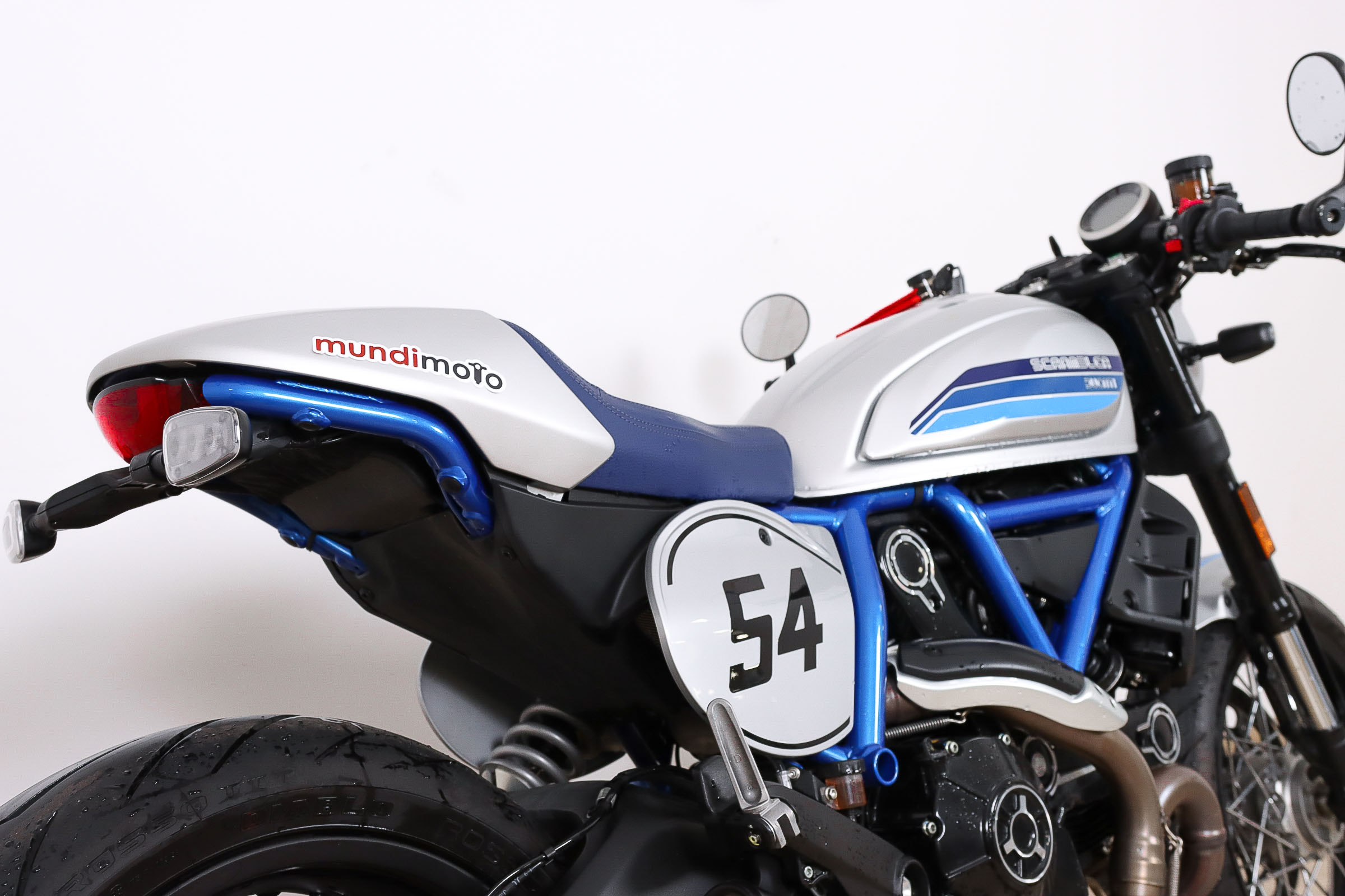 DUCATI Scrambler Café RacerDUCATI6 DUCATI Scrambler Café RacerDUCATI6