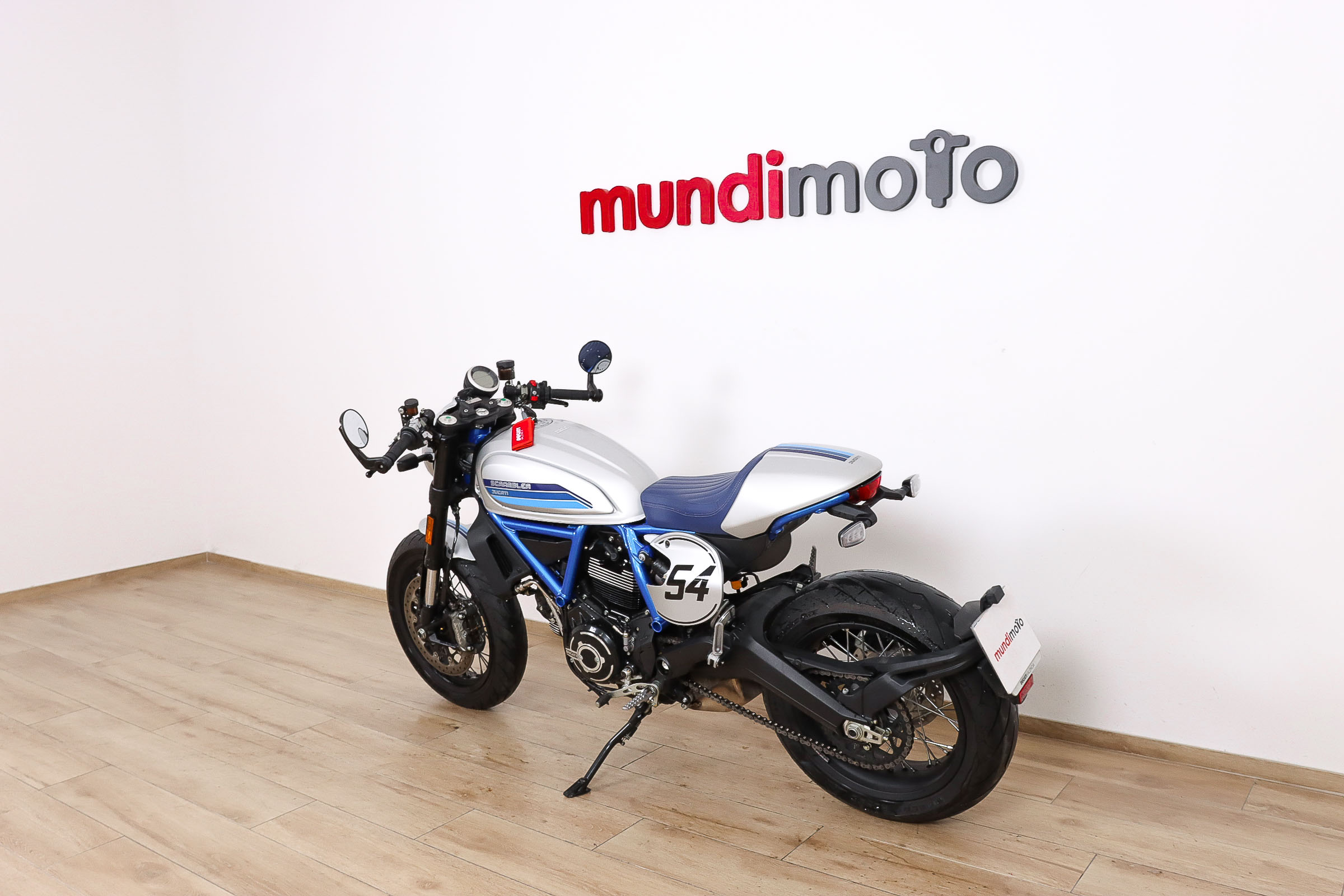 DUCATI Scrambler Café RacerDUCATI8 DUCATI Scrambler Café RacerDUCATI8