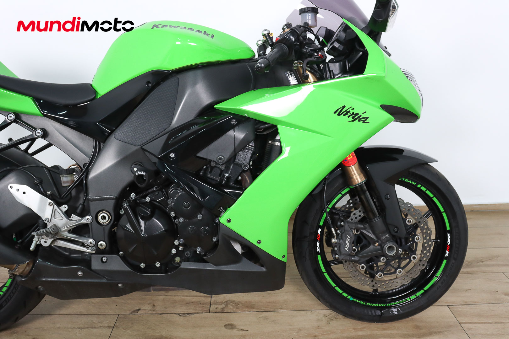 KAWASAKI ZX 10RKAWASAKI4 KAWASAKI ZX 10RKAWASAKI4