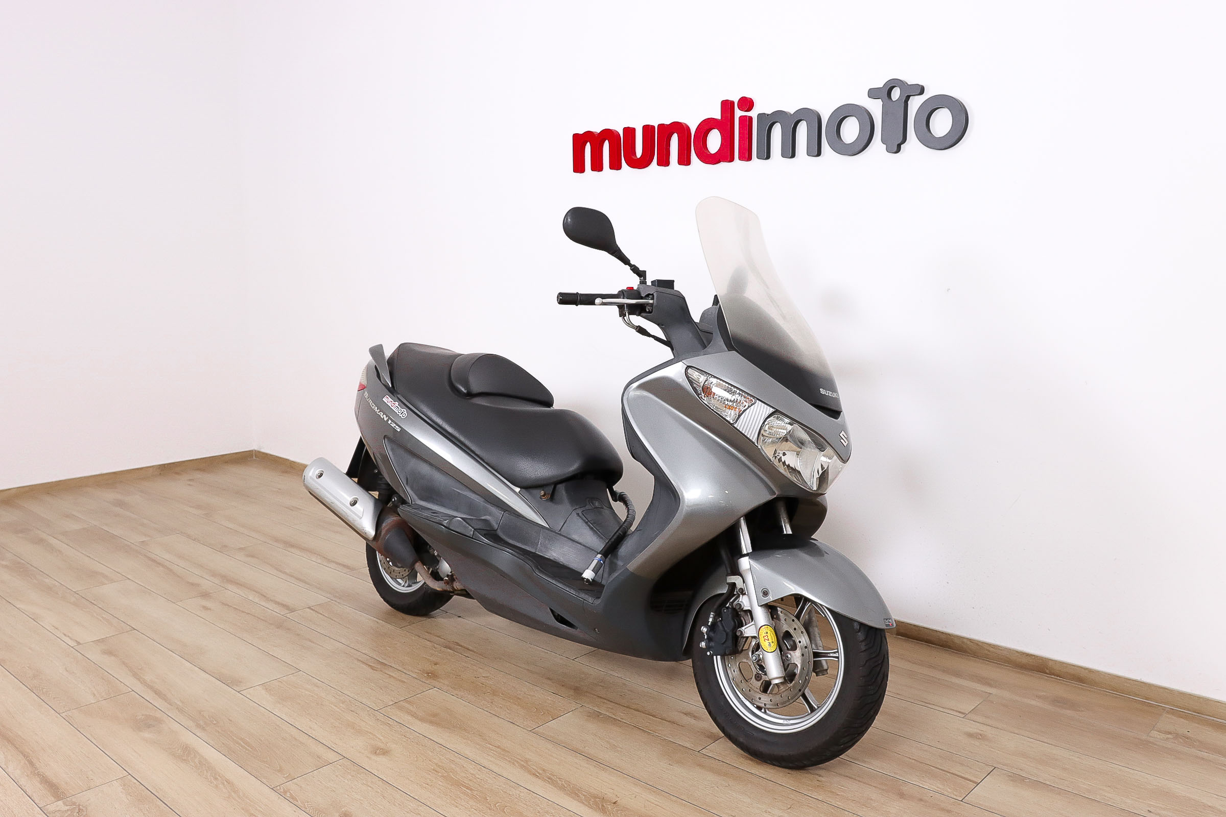 SUZUKI BURGMAN 125SUZUKI1 SUZUKI BURGMAN 125SUZUKI1