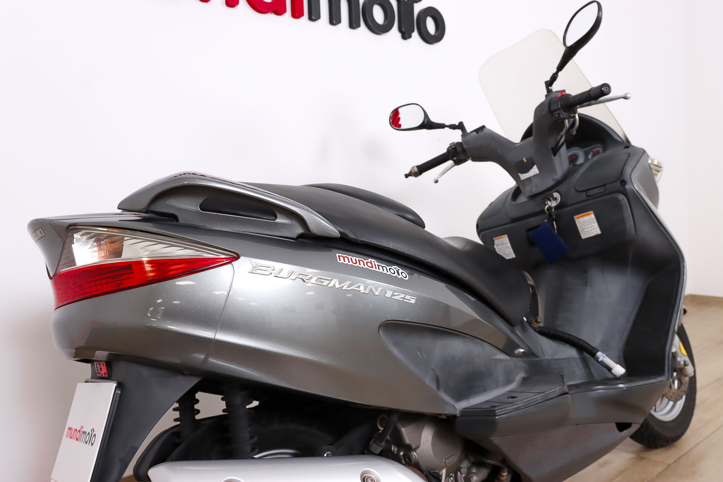 SUZUKI BURGMAN 125SUZUKI5 SUZUKI BURGMAN 125SUZUKI5