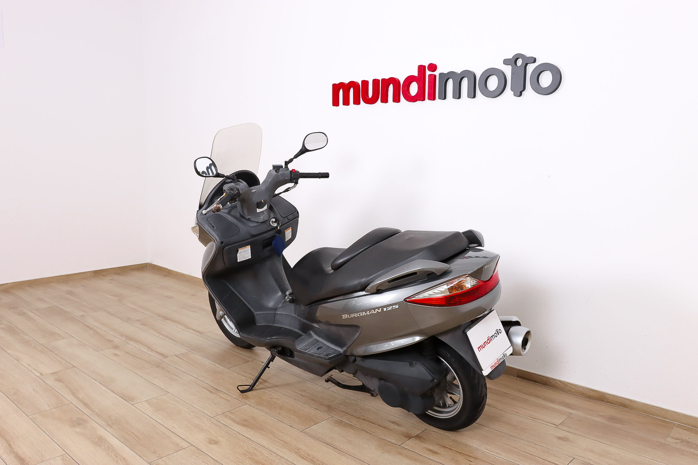 SUZUKI BURGMAN 125SUZUKI7 SUZUKI BURGMAN 125SUZUKI7