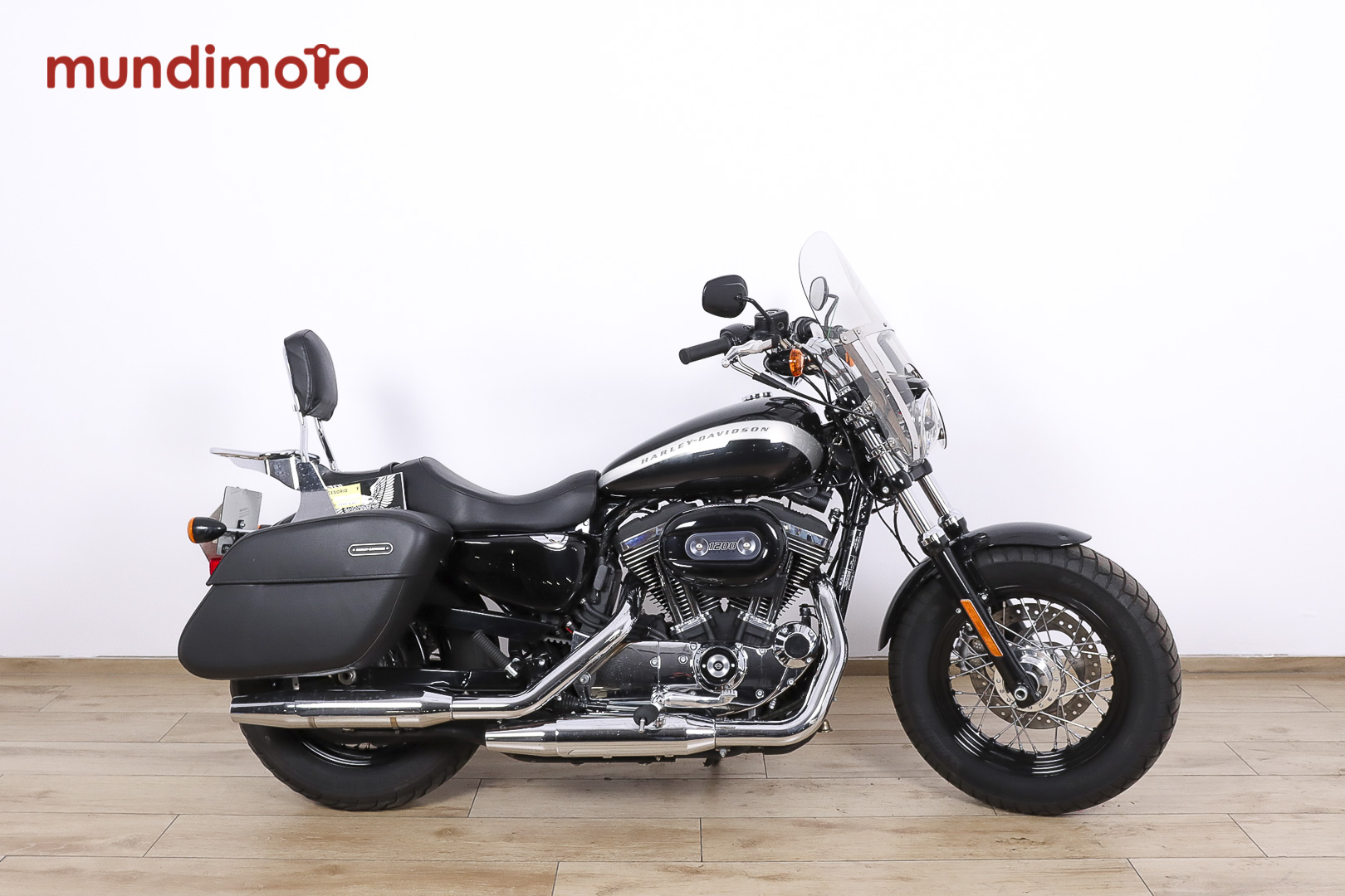 HARLEY DAVIDSON Sportster 1200 CustomHARLEY DAVIDSON0 HARLEY DAVIDSON Sportster 1200 CustomHARLEY DAVIDSON0
