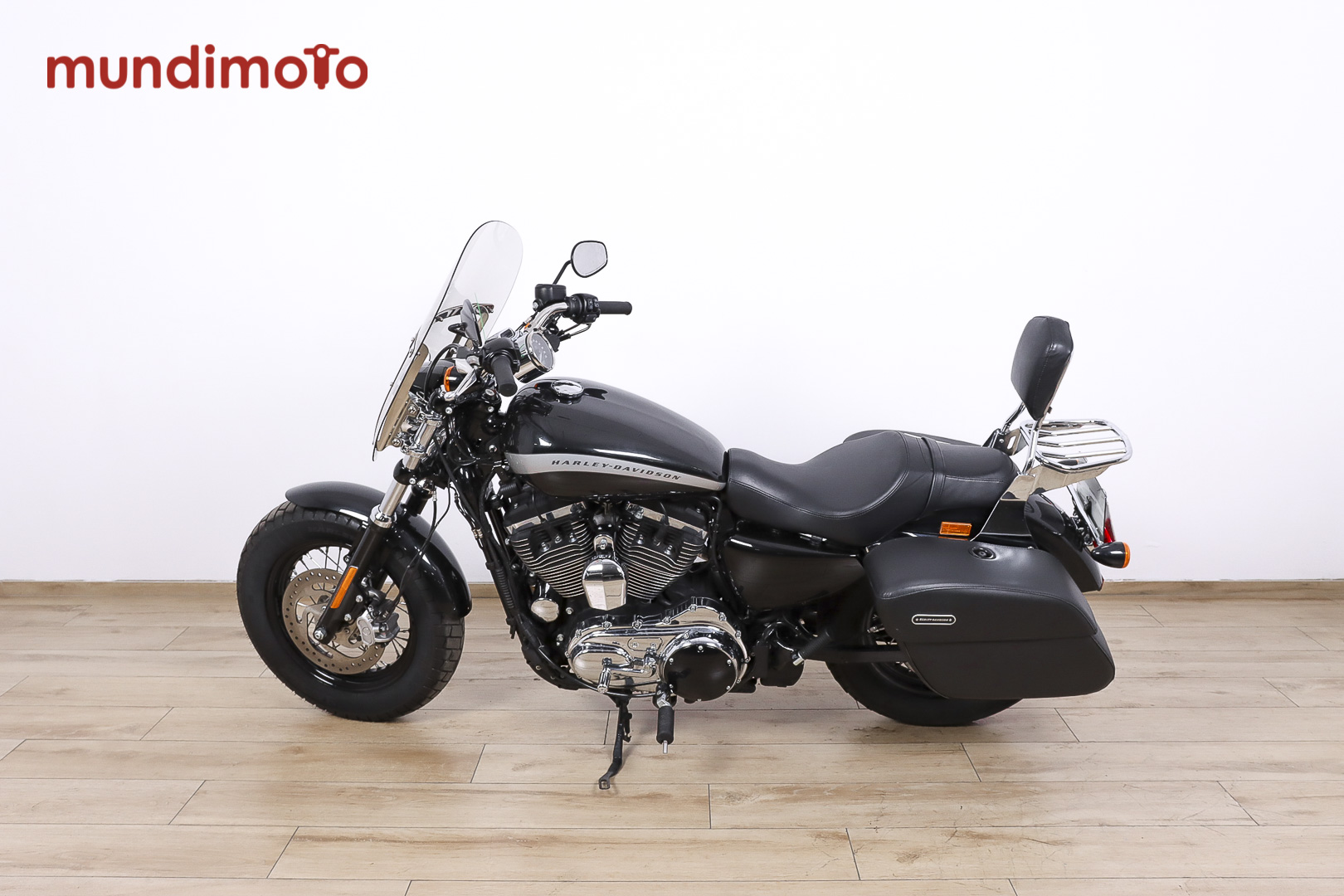 HARLEY DAVIDSON Sportster 1200 CustomHARLEY DAVIDSON7 HARLEY DAVIDSON Sportster 1200 CustomHARLEY DAVIDSON7