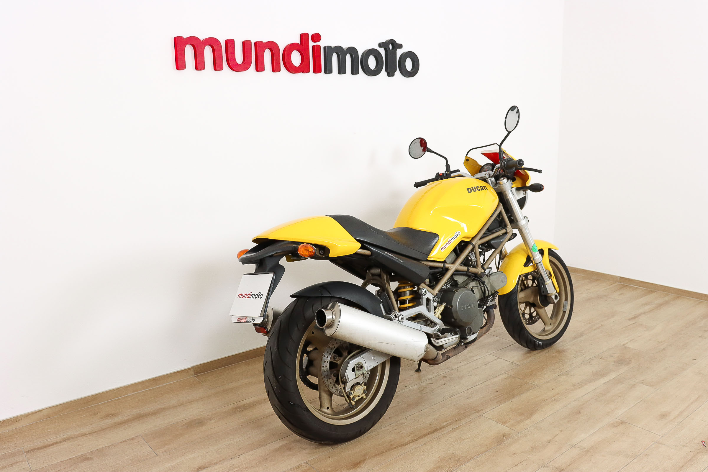 DUCATI MONSTER 600DUCATI1 DUCATI MONSTER 600DUCATI1