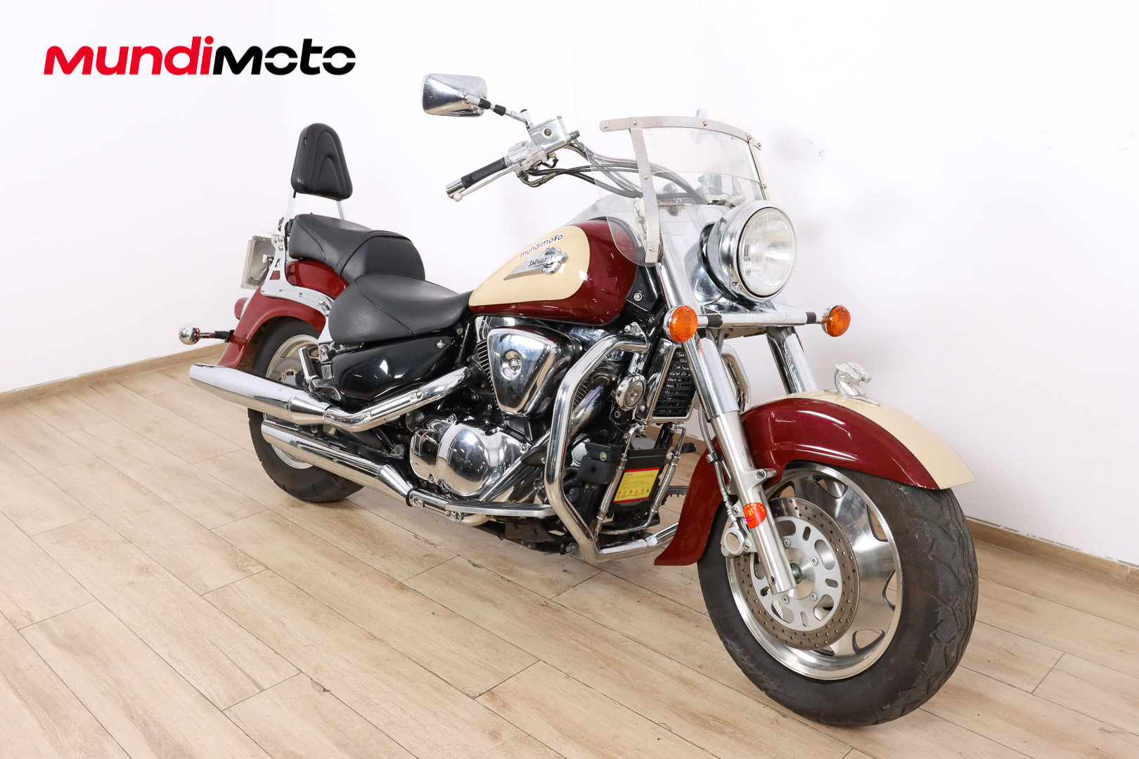SUZUKI Intruder 1500 LCSUZUKI1 SUZUKI Intruder 1500 LCSUZUKI1