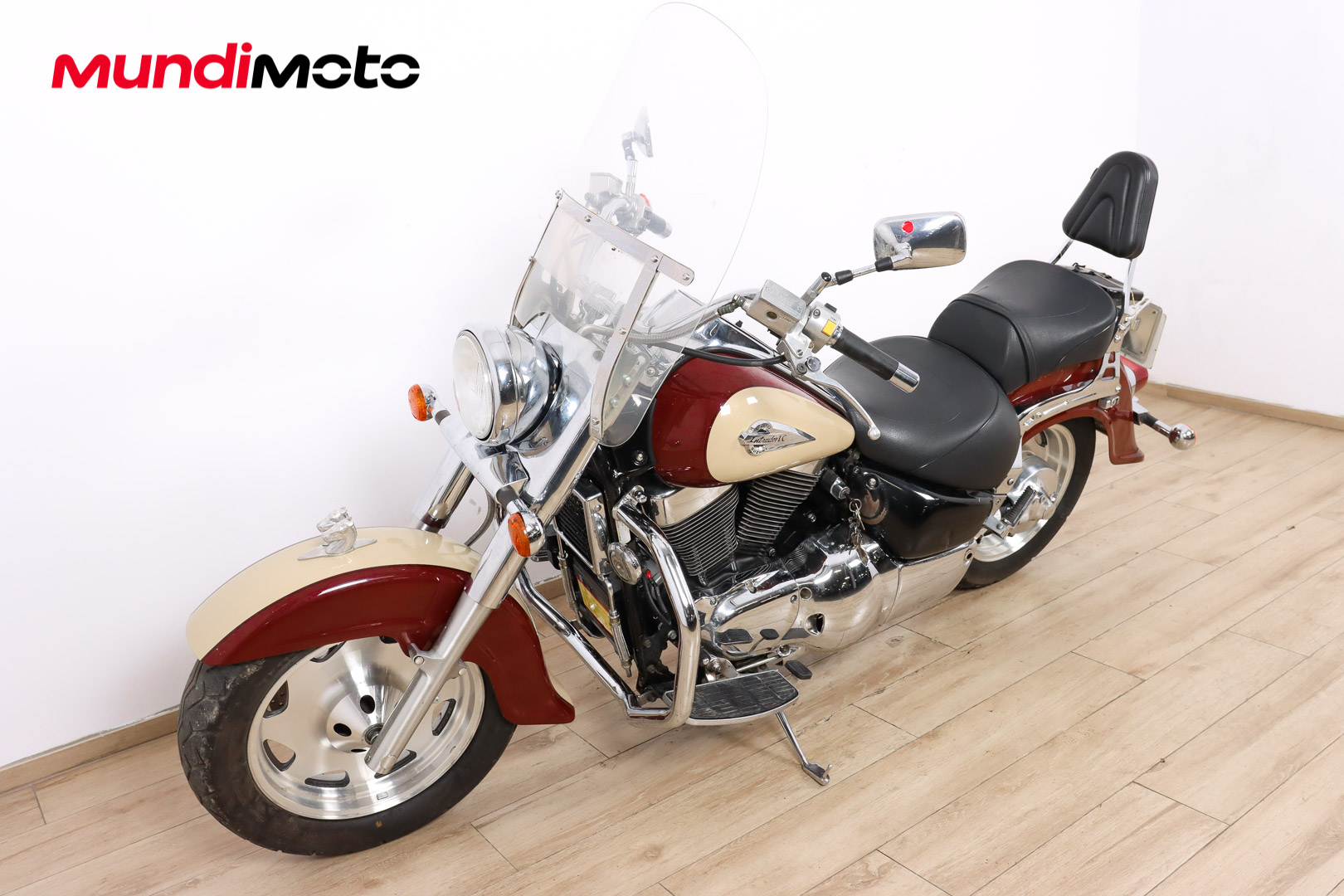 SUZUKI Intruder 1500 LCSUZUKI8 SUZUKI Intruder 1500 LCSUZUKI8