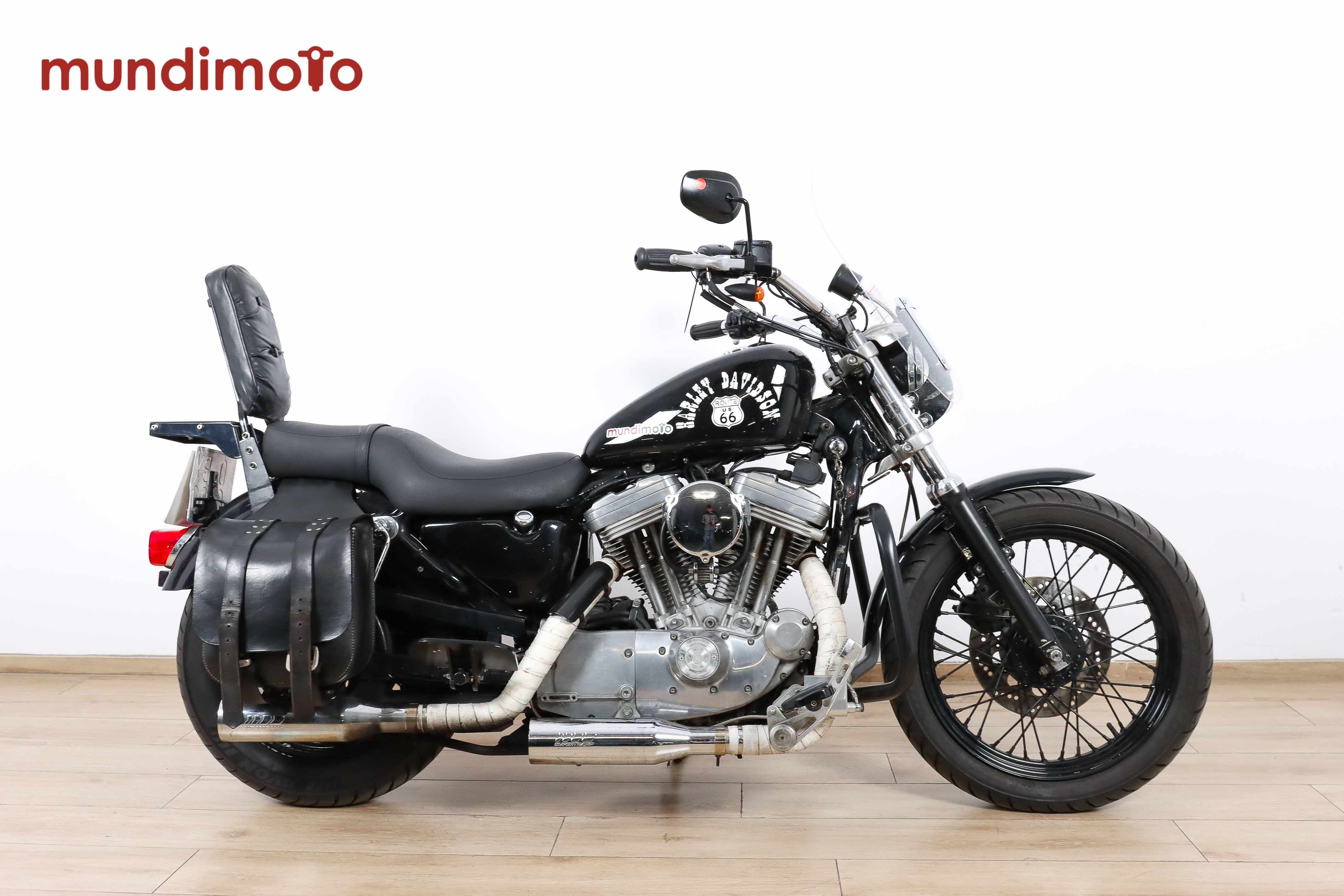 HARLEY DAVIDSON Sportster 883 HuggerHARLEY DAVIDSON0 HARLEY DAVIDSON Sportster 883 HuggerHARLEY DAVIDSON0
