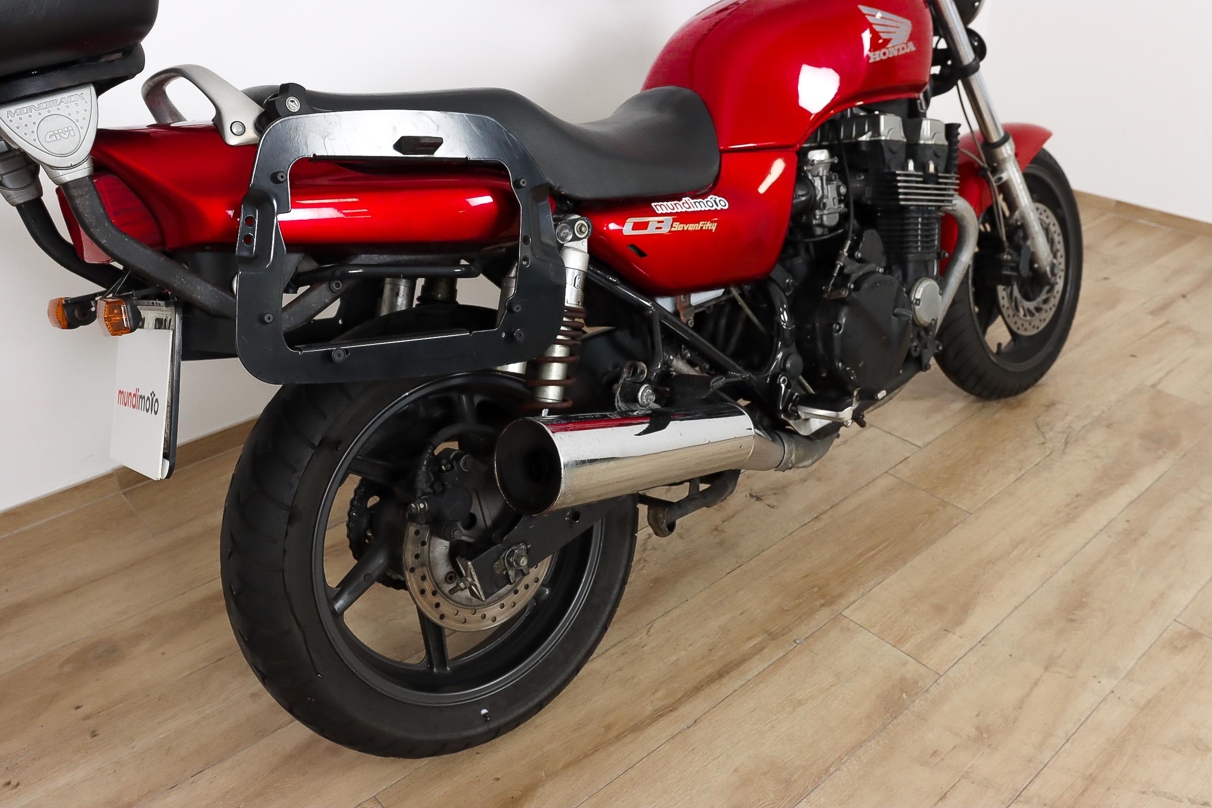 HONDA CB 750 Seven FiftyHONDA7 HONDA CB 750 Seven FiftyHONDA7