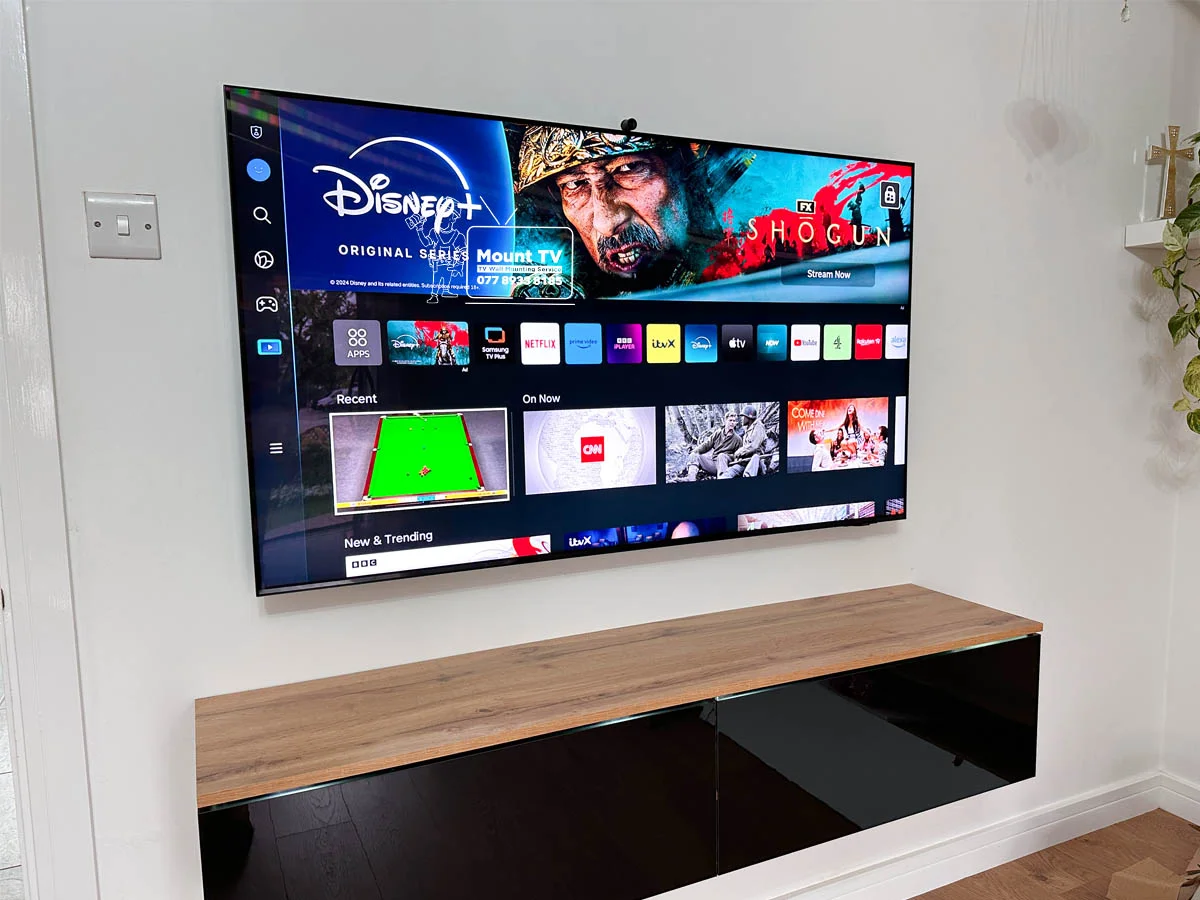 55″ Samsung TV Mounted — Stud, Wickford | Mount TV